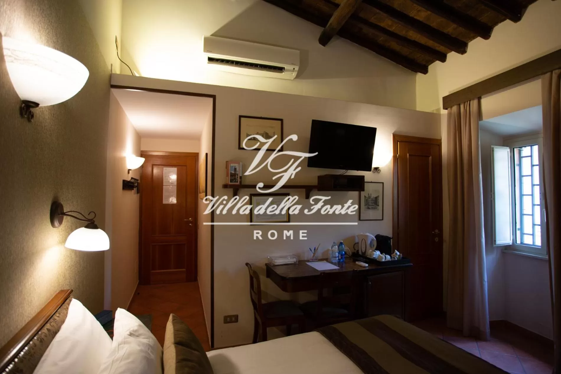 Bed in Villa della Fonte