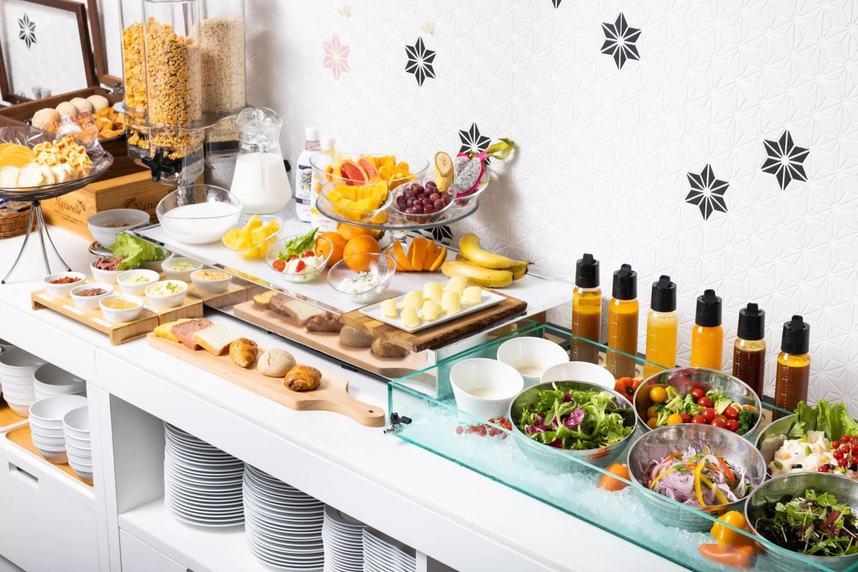 Restaurant/places to eat in the b namba-kuromon