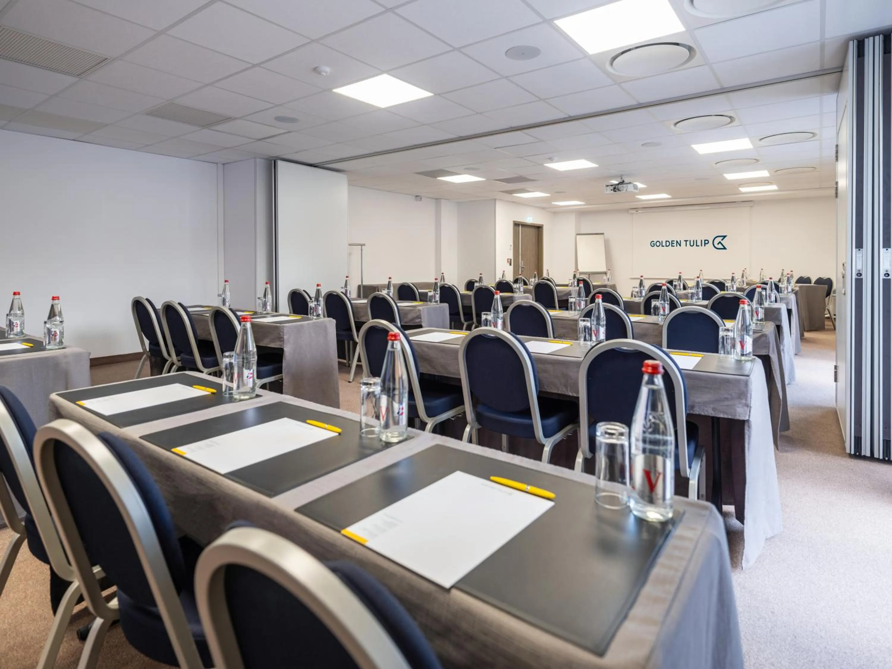Living room in Golden Tulip La Baule Hotel and Residence