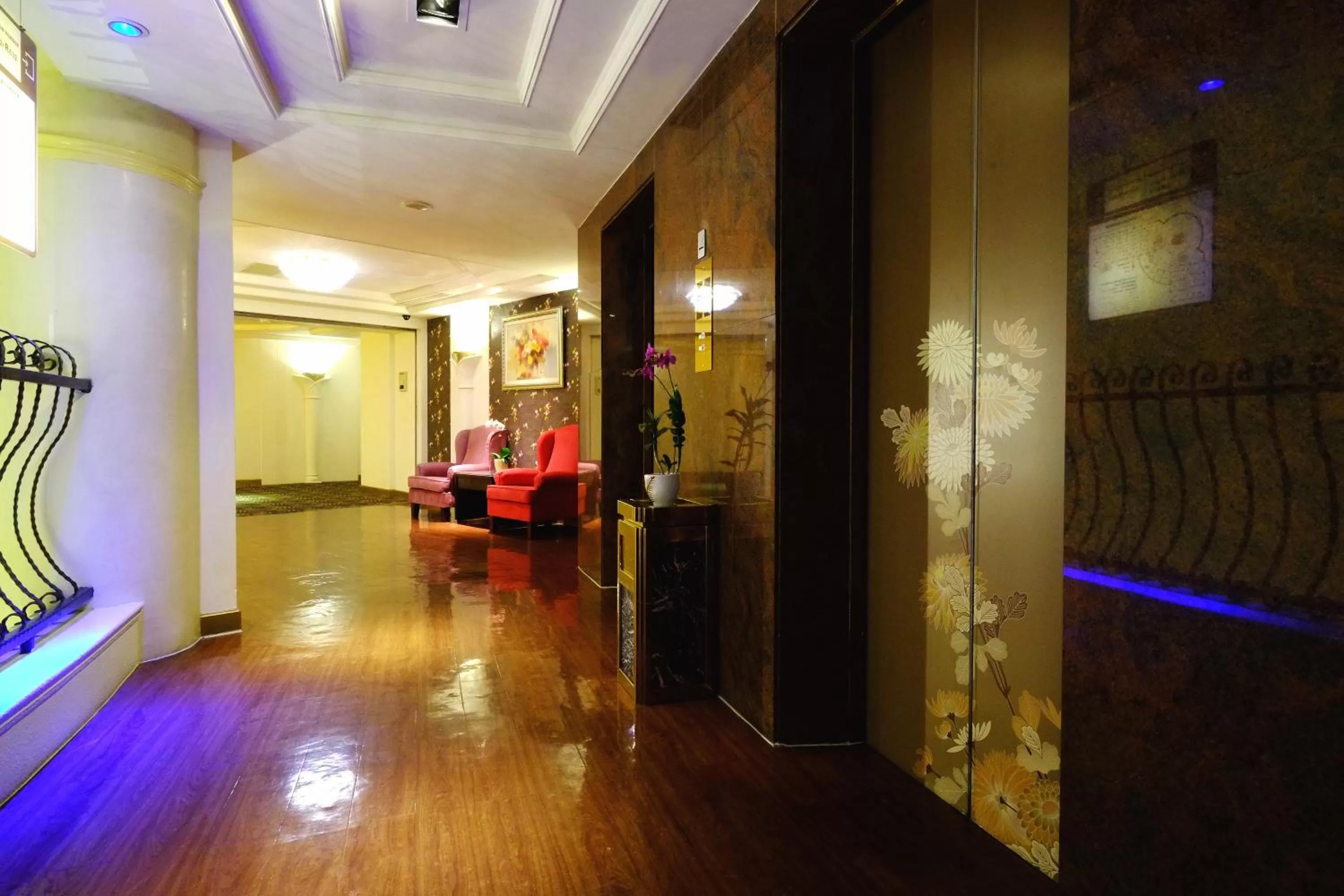 Area and facilities in F Hotel - Taichung