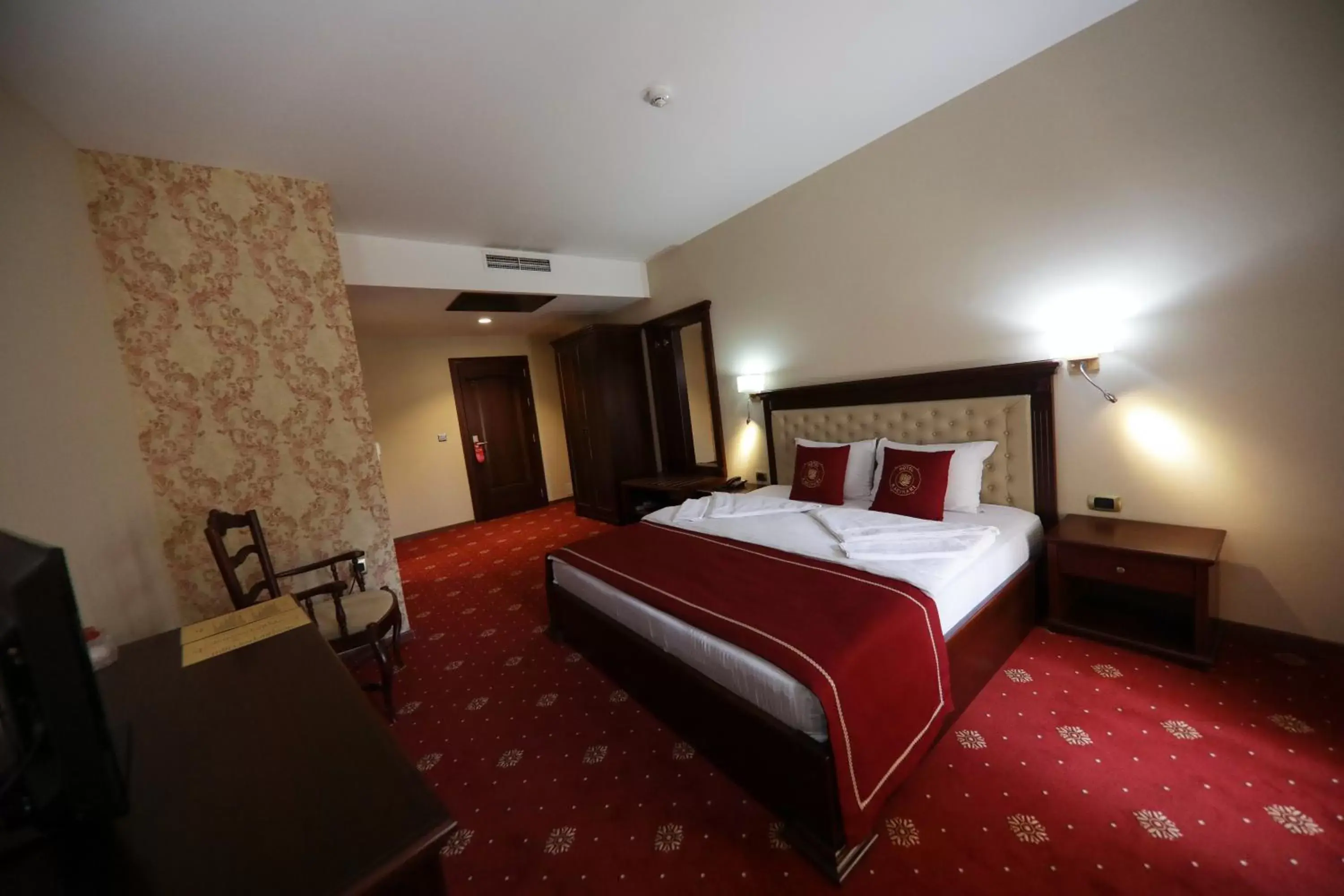 Deluxe Double Room in Hotel Kacinari Deluxe Double Room in Hotel Kacinari