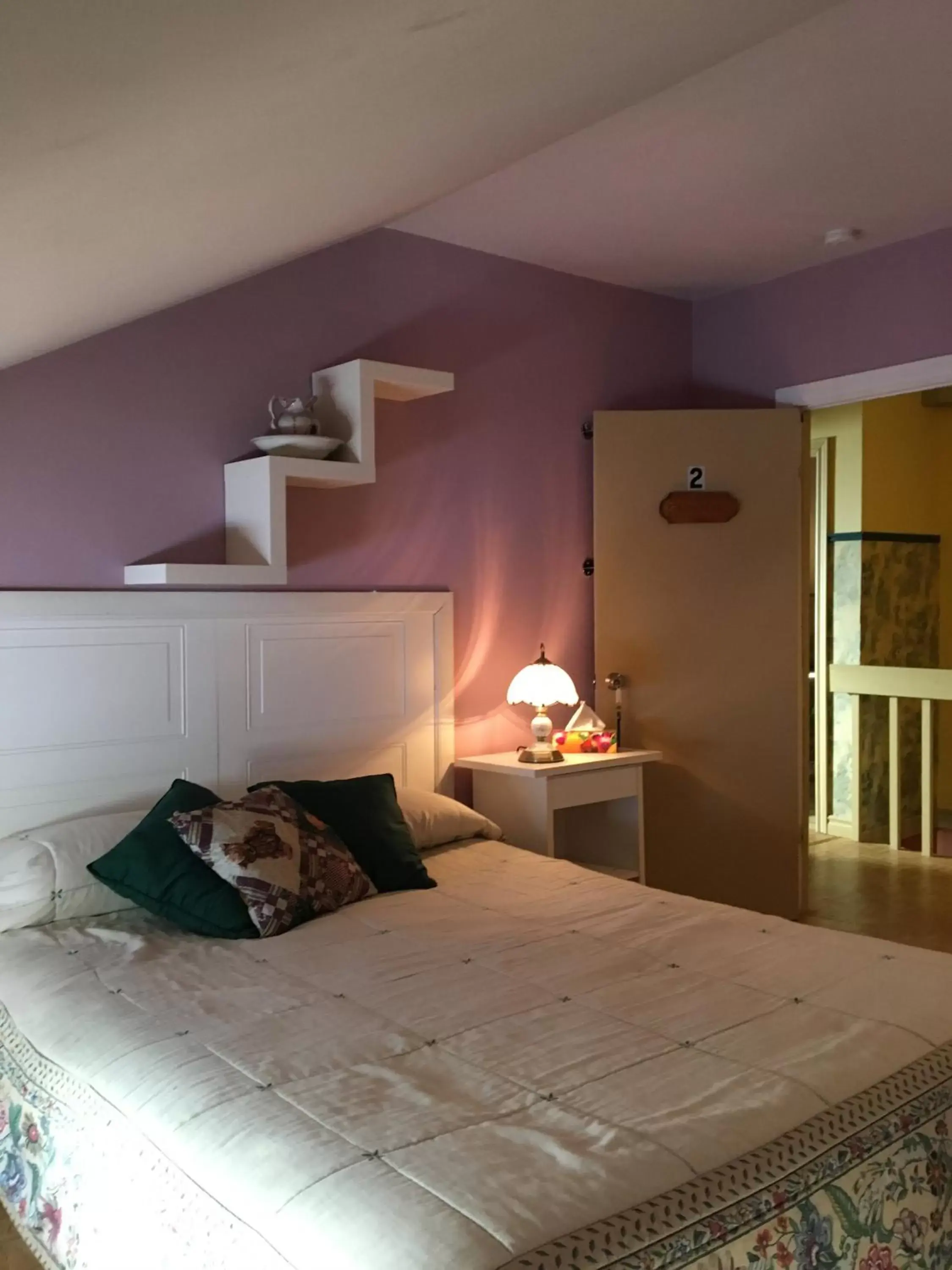 Twin Room with Shower in Gîte de la Pisciculture Twin Room with Shower in Gîte de la Pisciculture