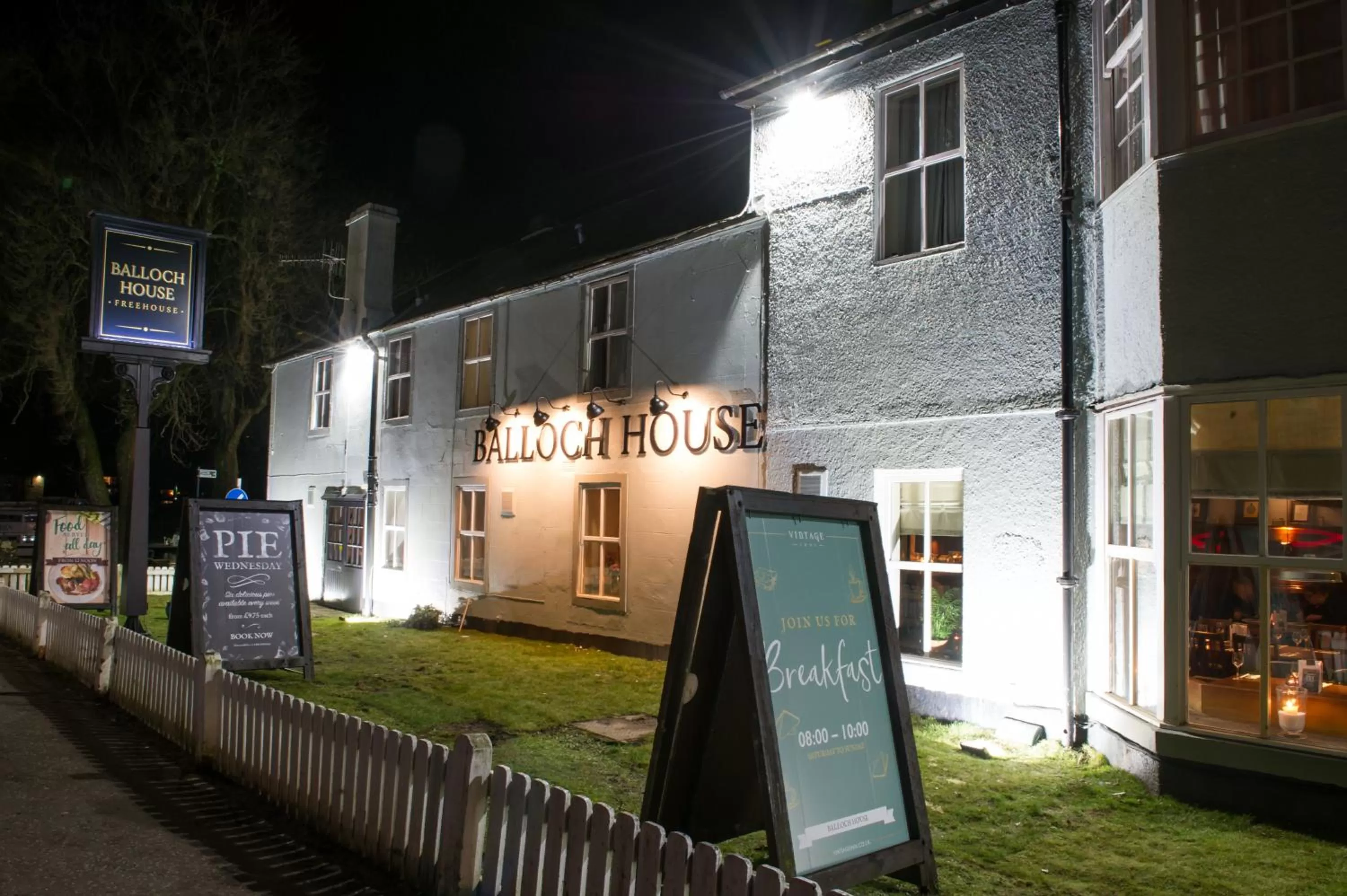 Facade/entrance, Property Building in Balloch House by Innkeeper's Collection