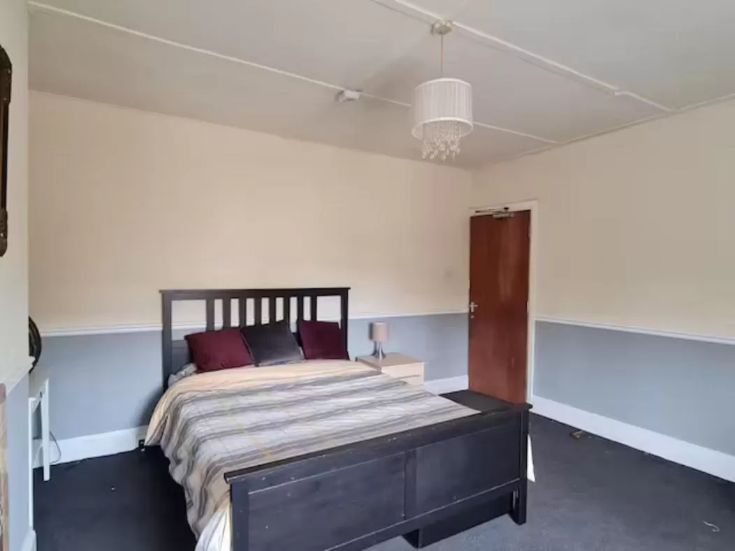 Bed in The George Inn