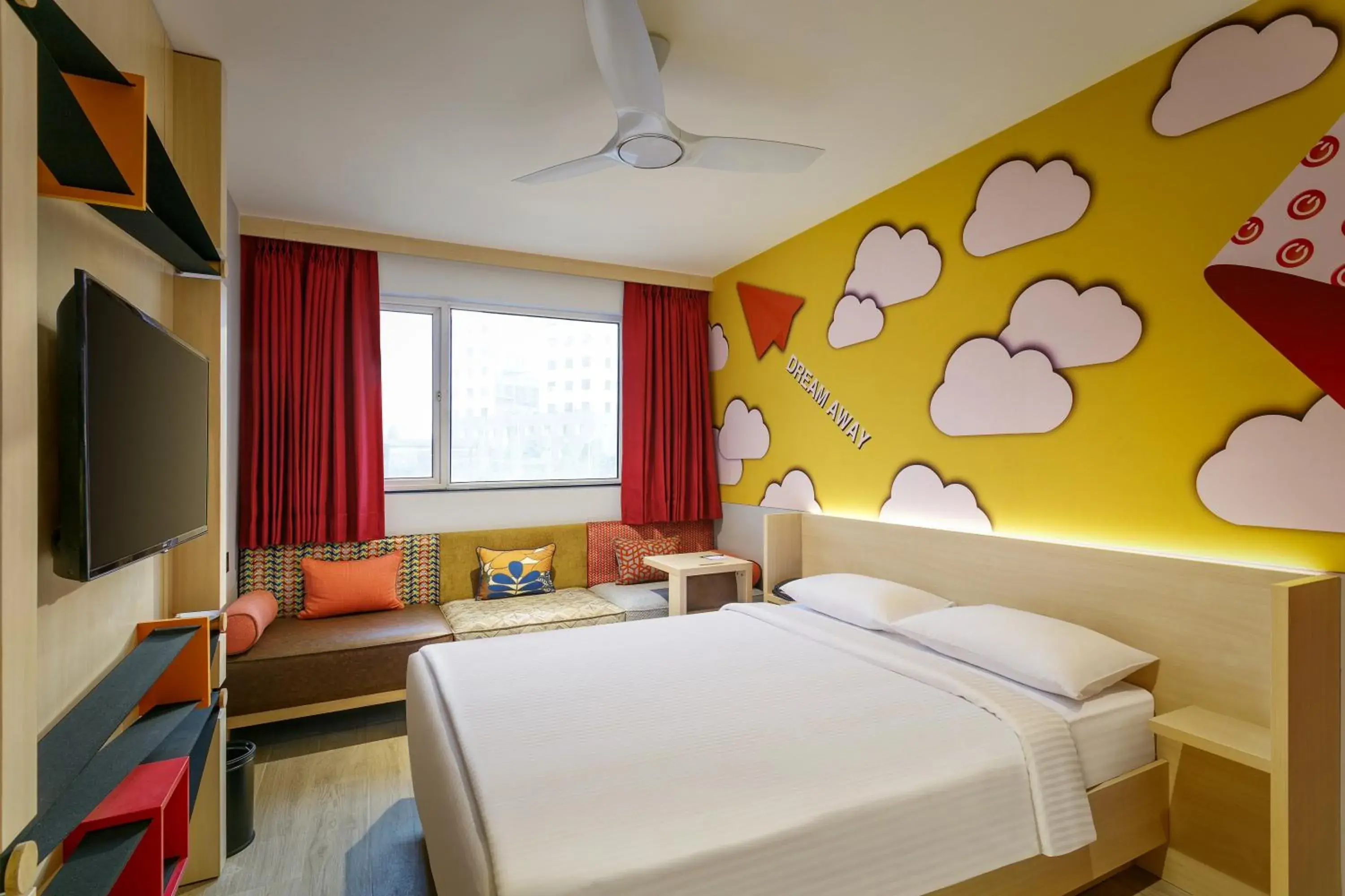 Luxe Twin Room - single occupancy in Ginger Pune Wakad Luxe Twin Room - single occupancy in Ginger Pune Wakad
