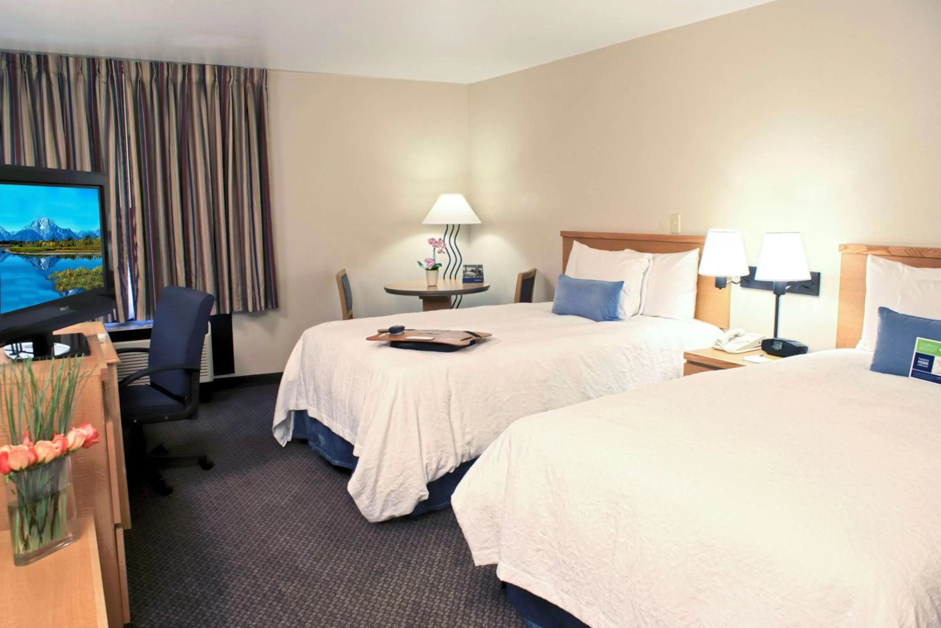 Bed in Hampton Inn Las Vegas/Summerlin