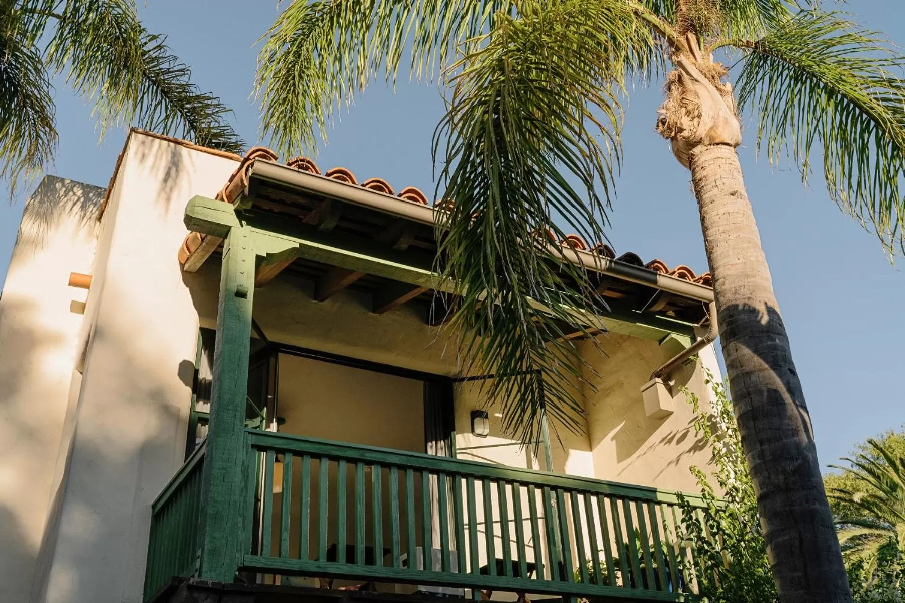Property building in Palihouse Santa Barbara