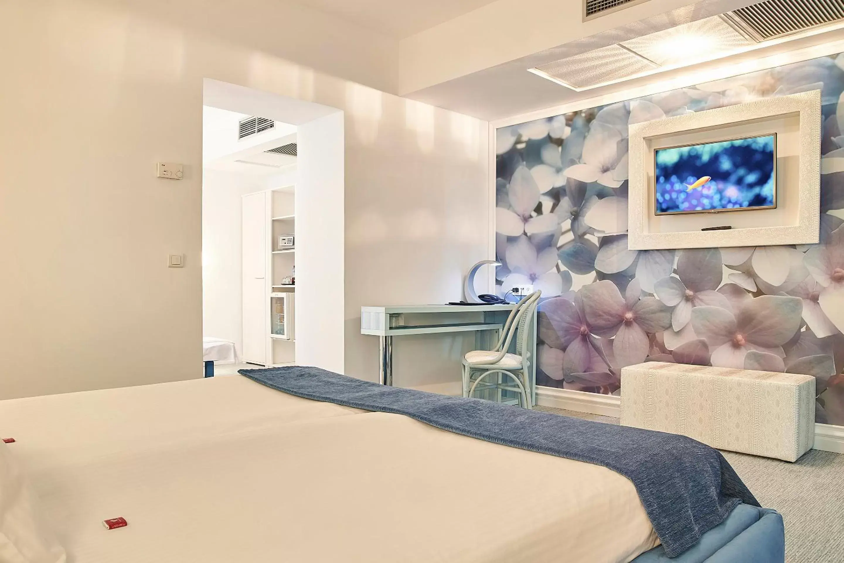 Standard Family Room with sofabed - single occupancy in Continental Forum Sibiu Standard Family Room with sofabed - single occupancy in Continental Forum Sibiu