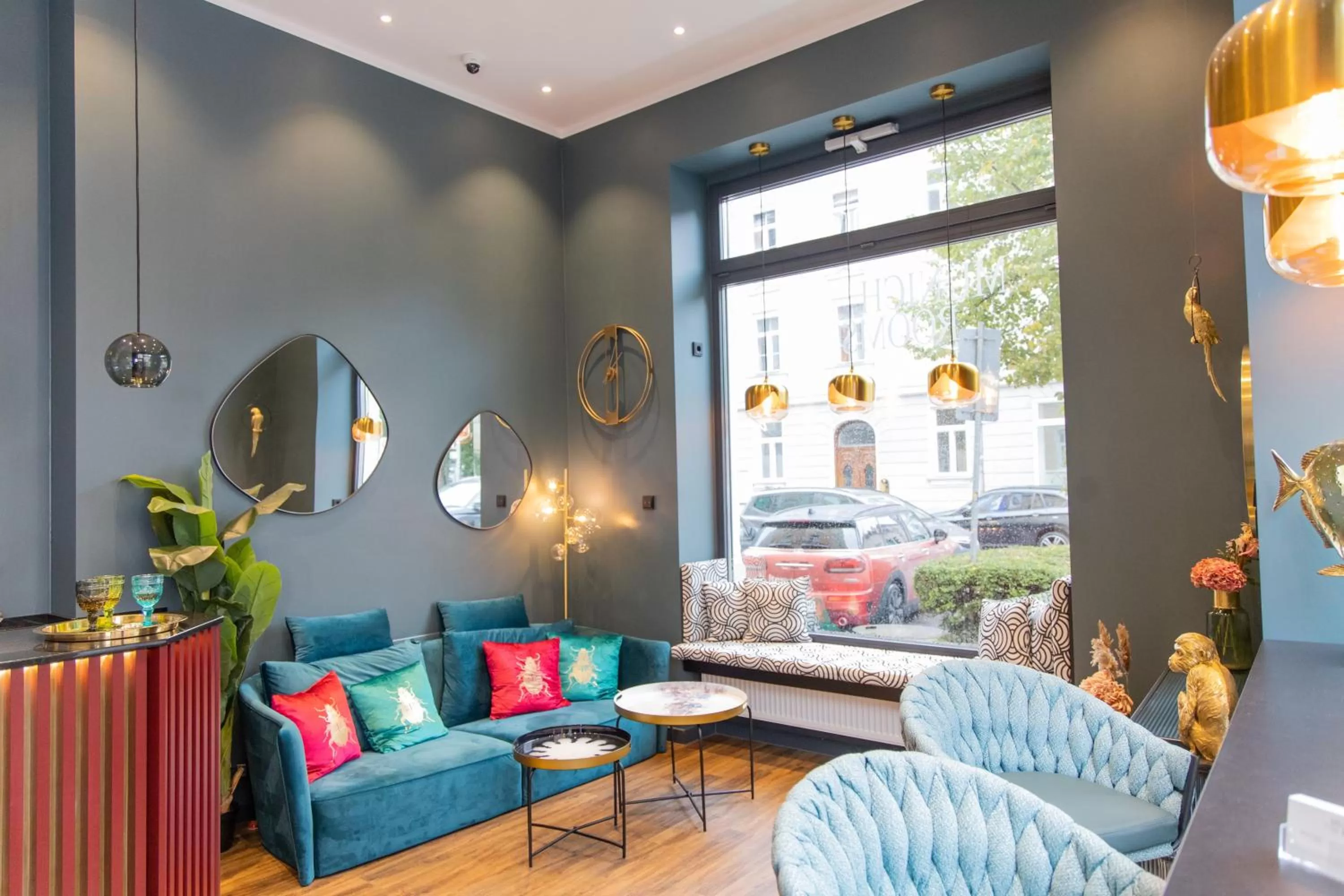 Lobby or reception in Munich Rooms Hotel