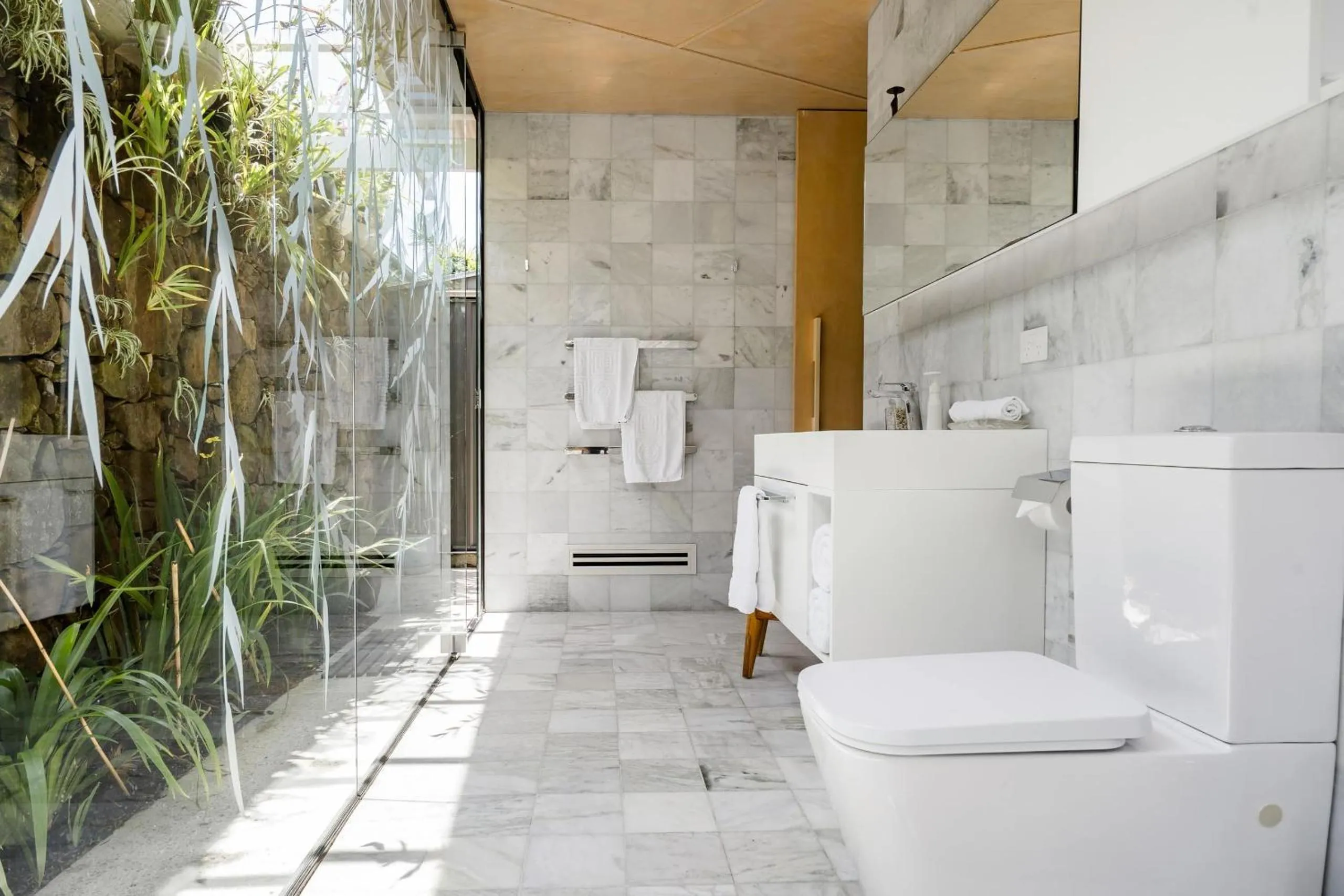 Bathroom in Buhwi Bira Byron Bay - Studio