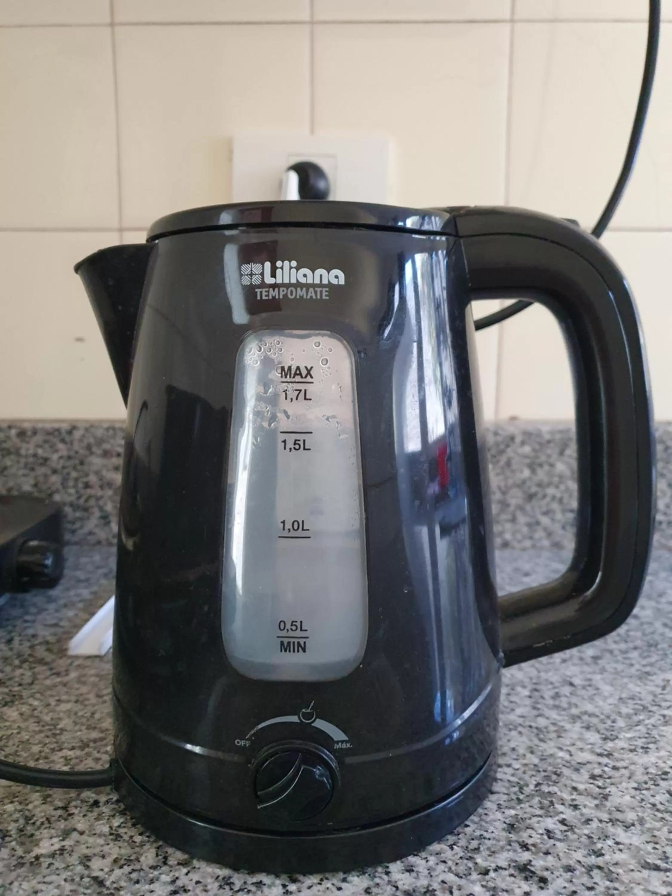 kitchen, Coffee/Tea Facilities in Habitaciones en Casa con piscina en Palermo Soho!