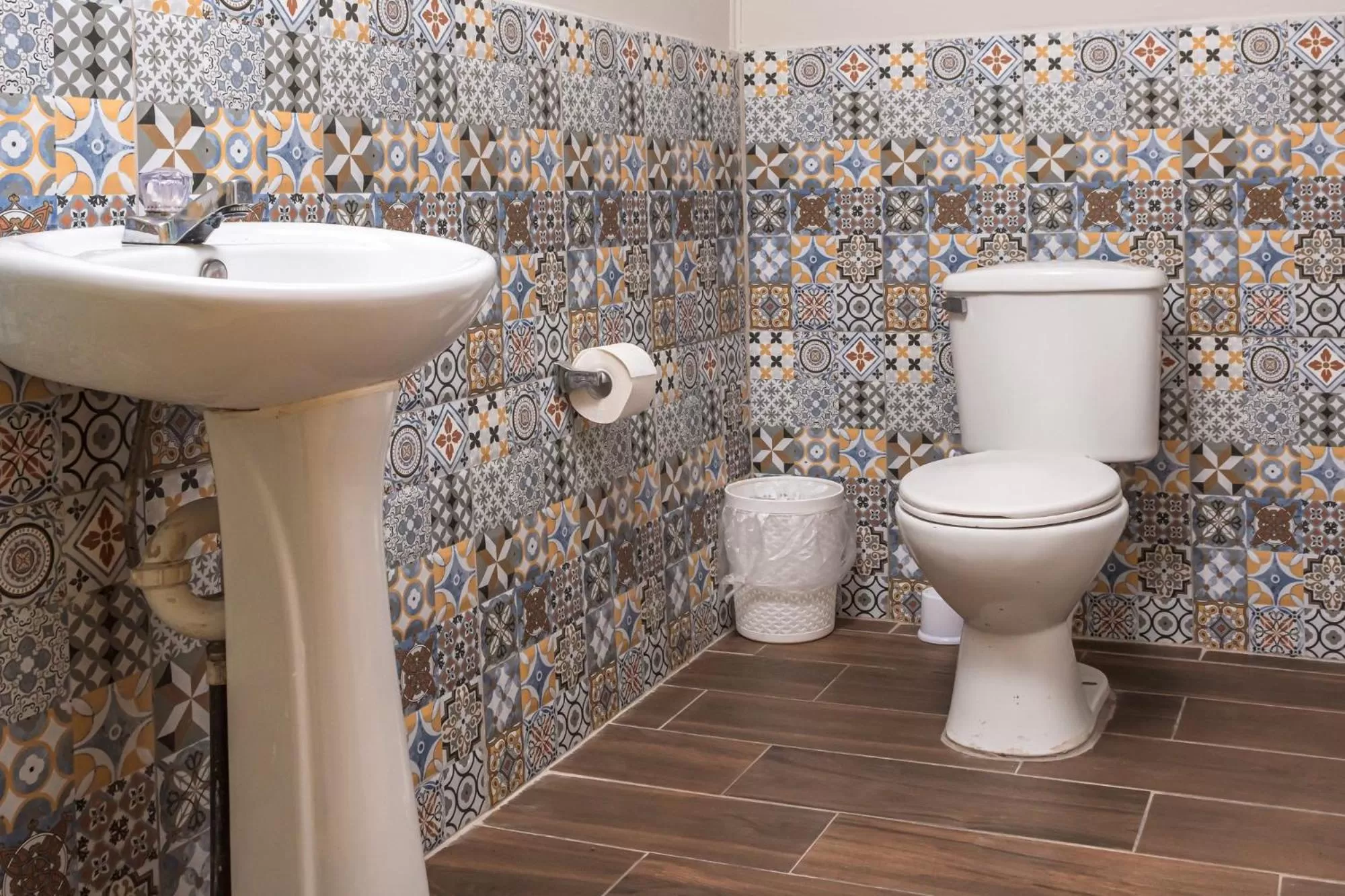 Bathroom in Hotel Otoya 1907 Downtown