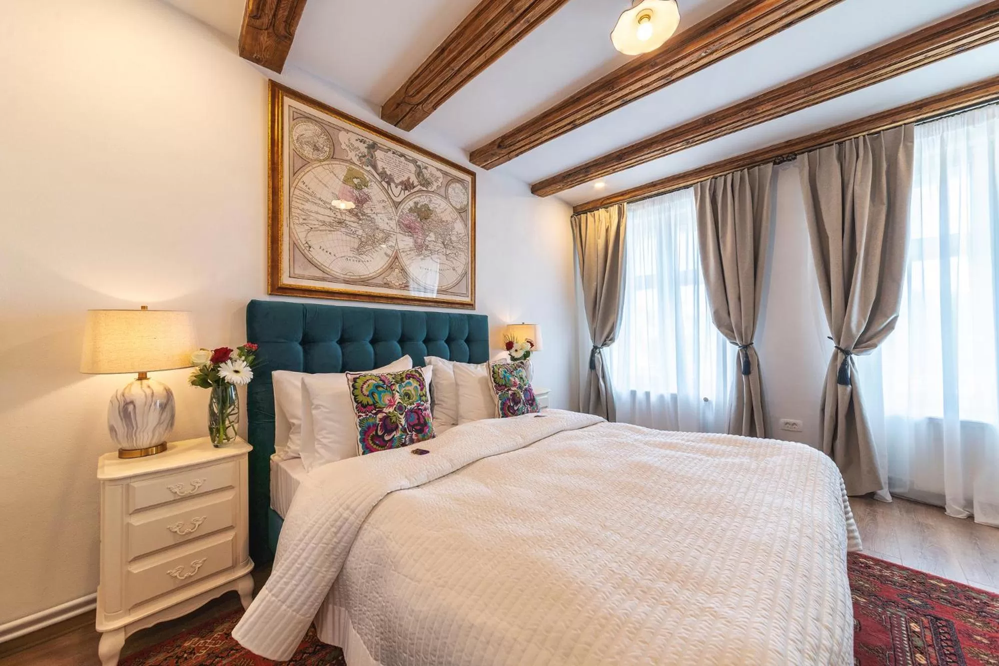 Photo of the whole room, Bed in Nikolas Haus Premium Historic Center Stay & Free Parking