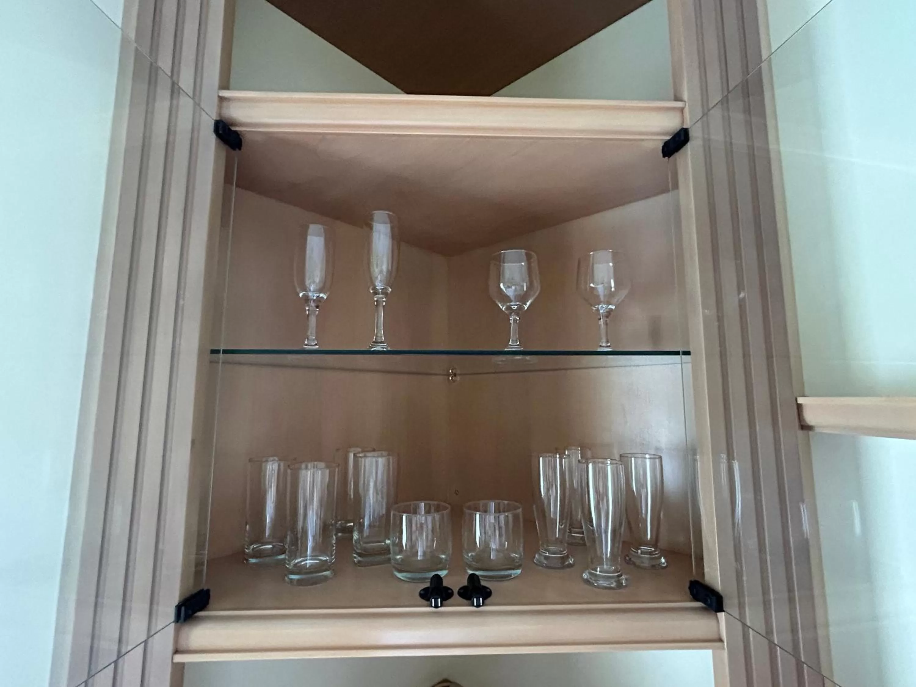 Food and drinks in Golfinhos Apart Hotel