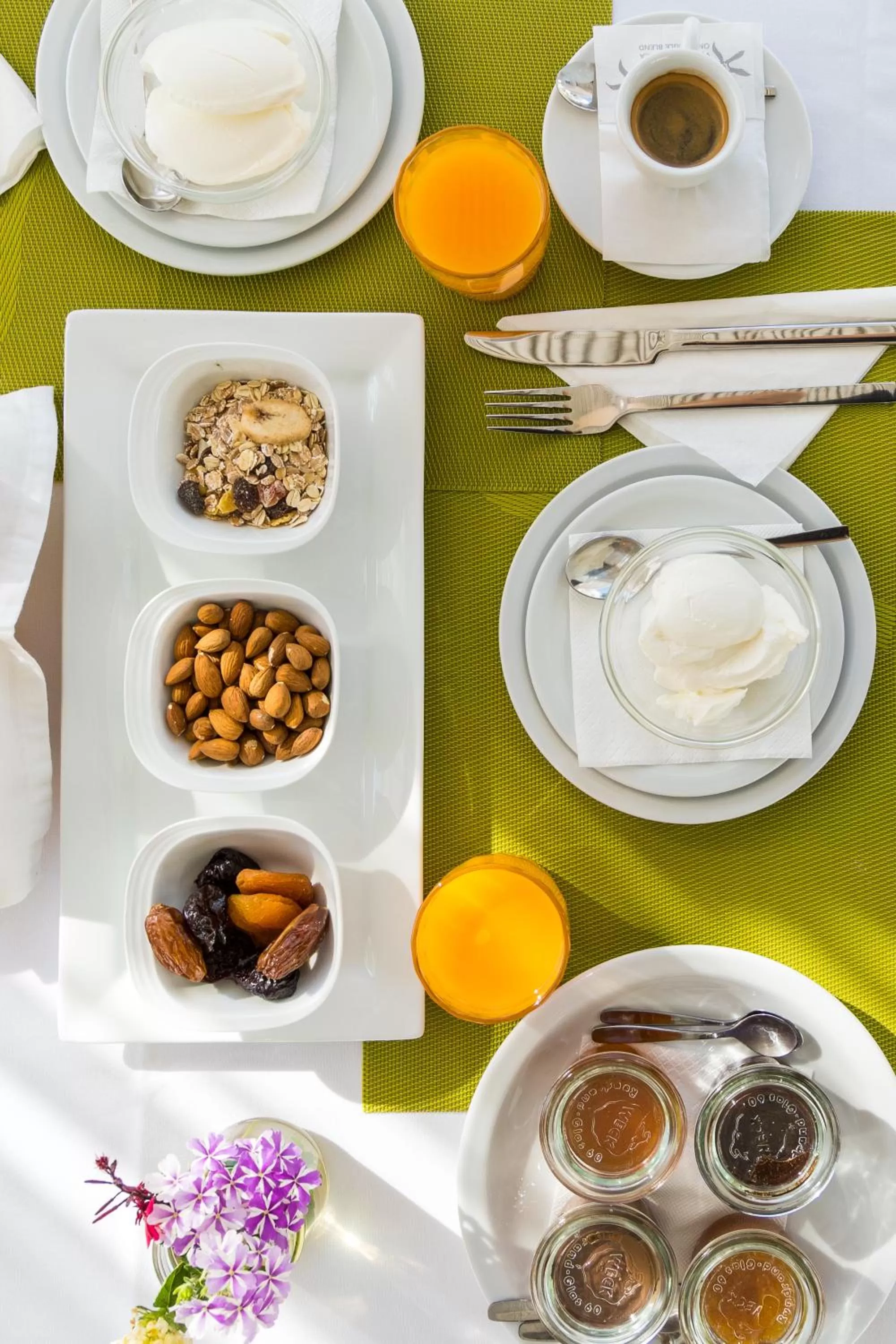 Food and drinks in Bella Vista Stegna