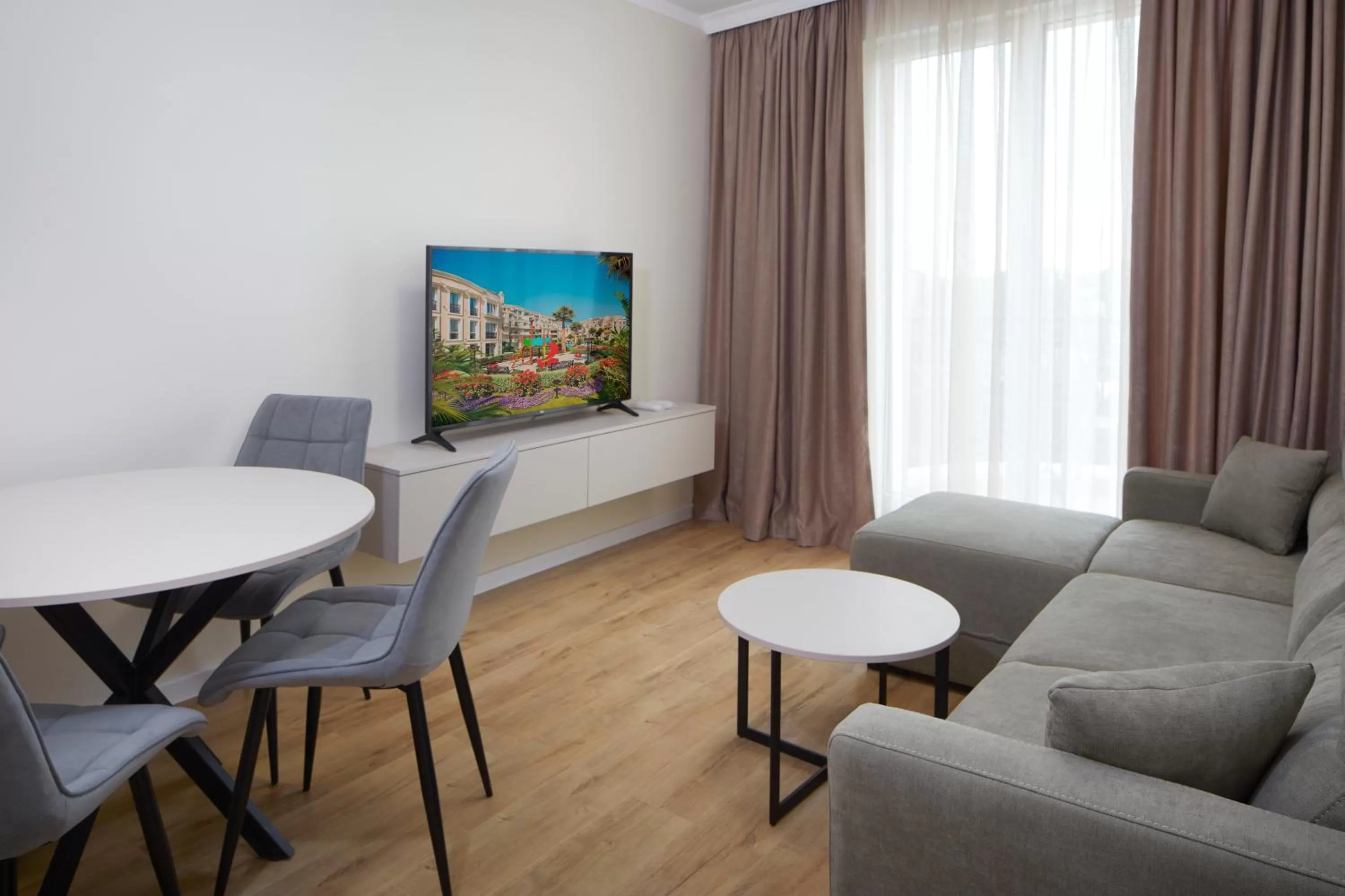 Living room in Bellicity Apart Complex