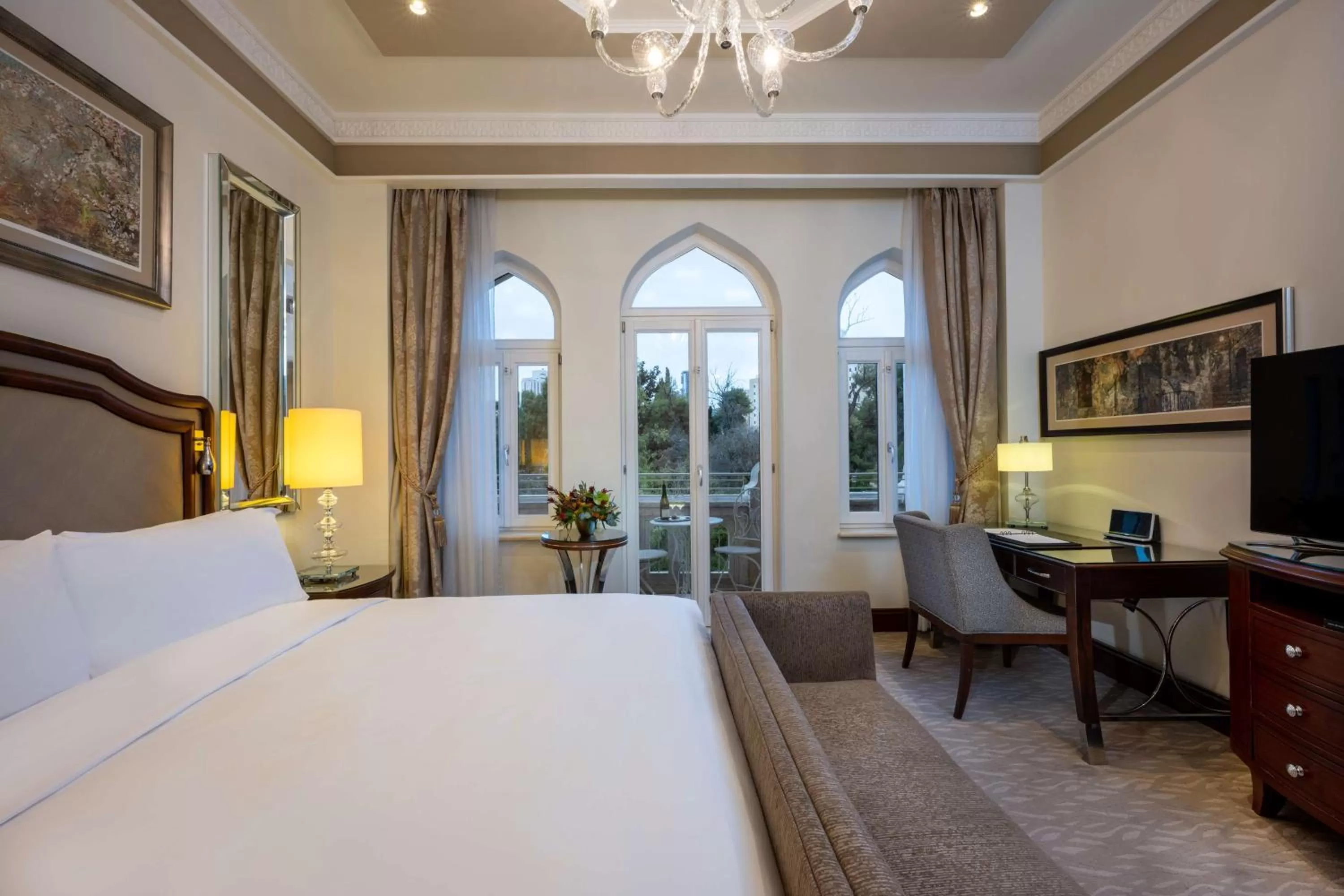 Bedroom, Bed in Waldorf Astoria Jerusalem