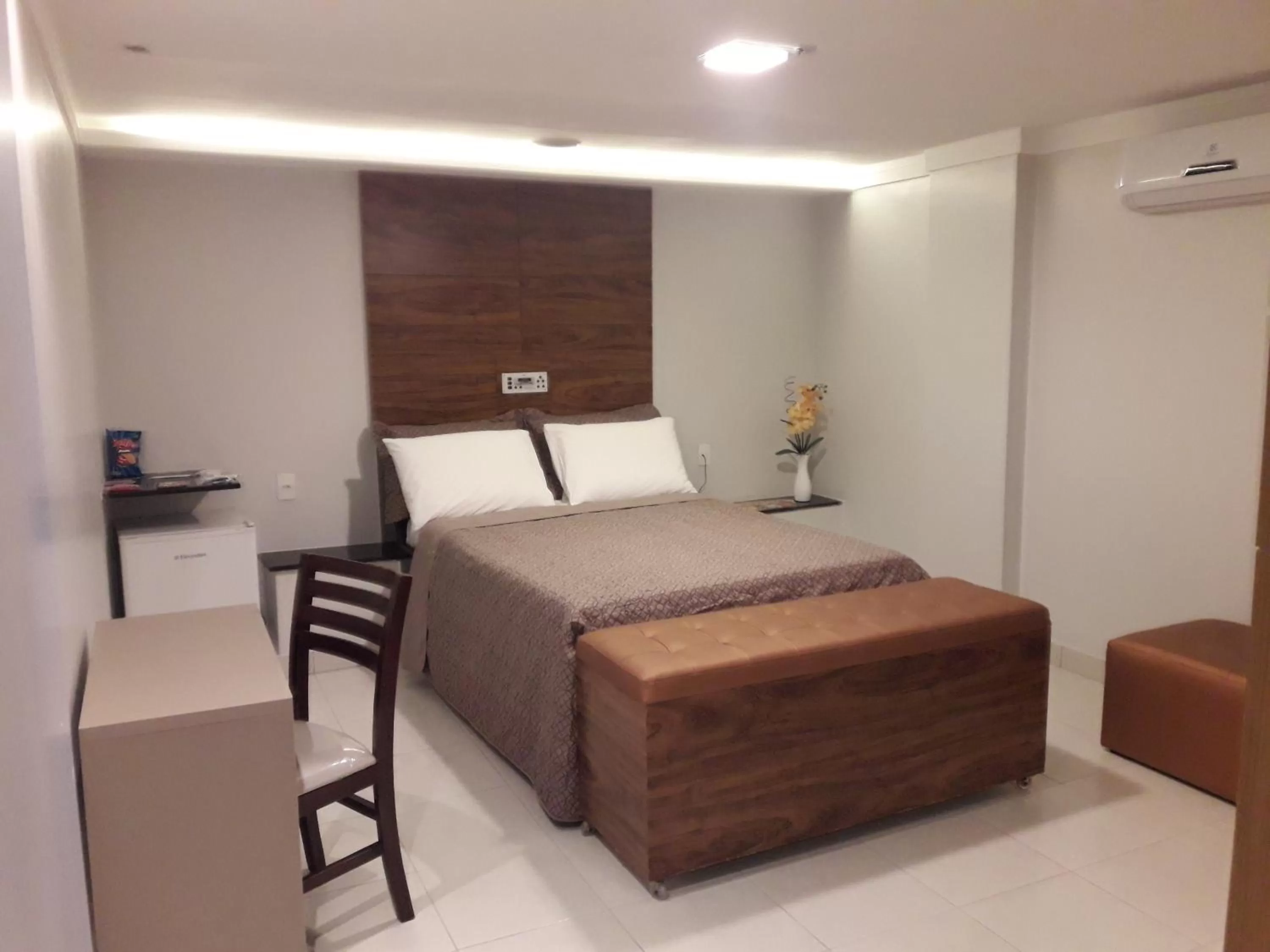 Photo of the whole room, Bed in Hotel Sempre Executive