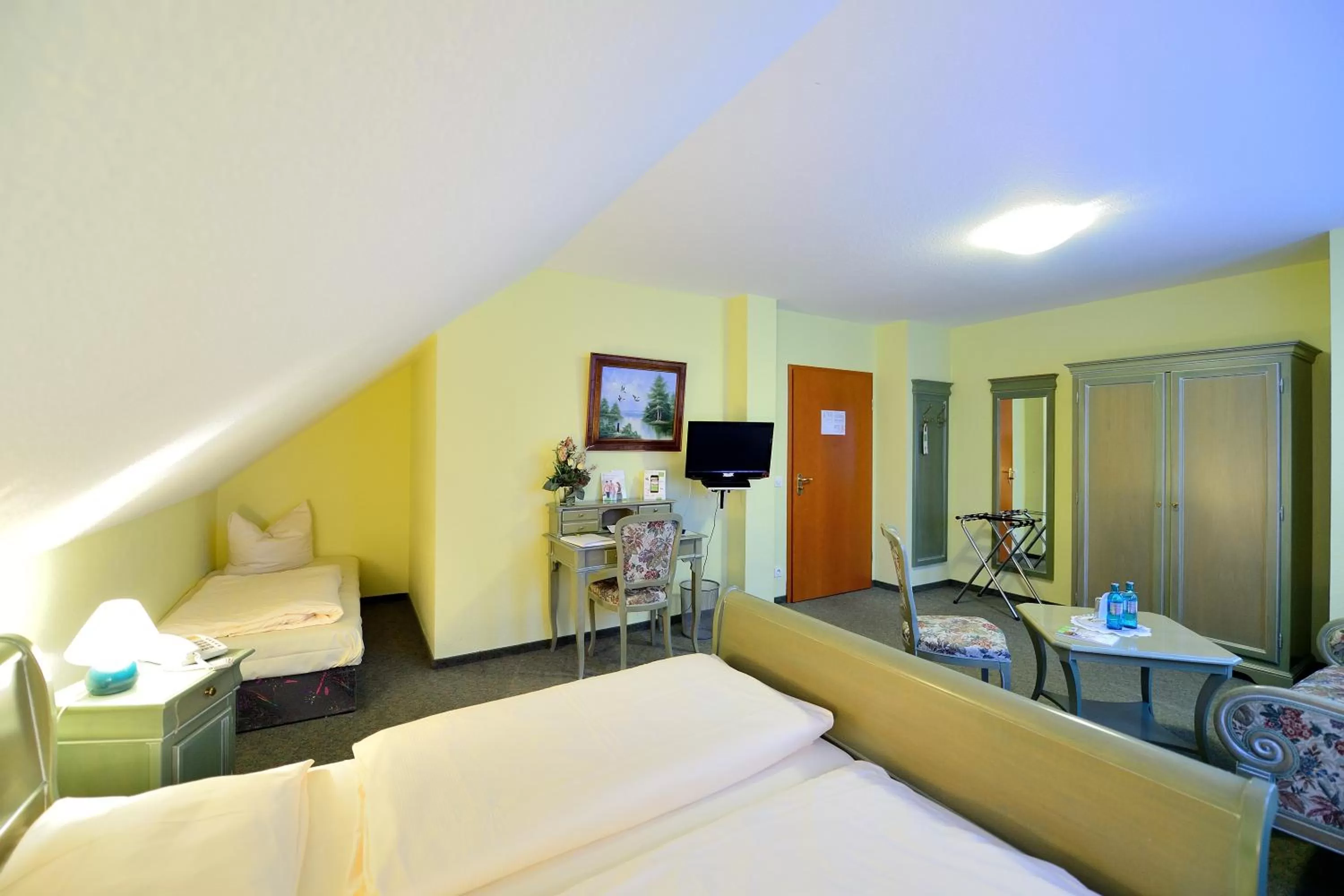 Family Room - single occupancy in Flair Hotel Reuner