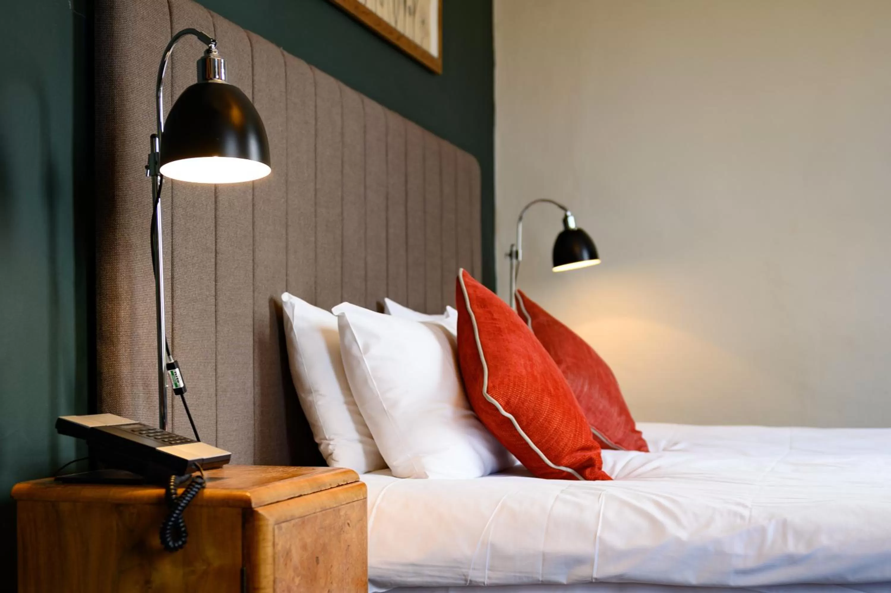 Bed in Kew Gardens Hotel