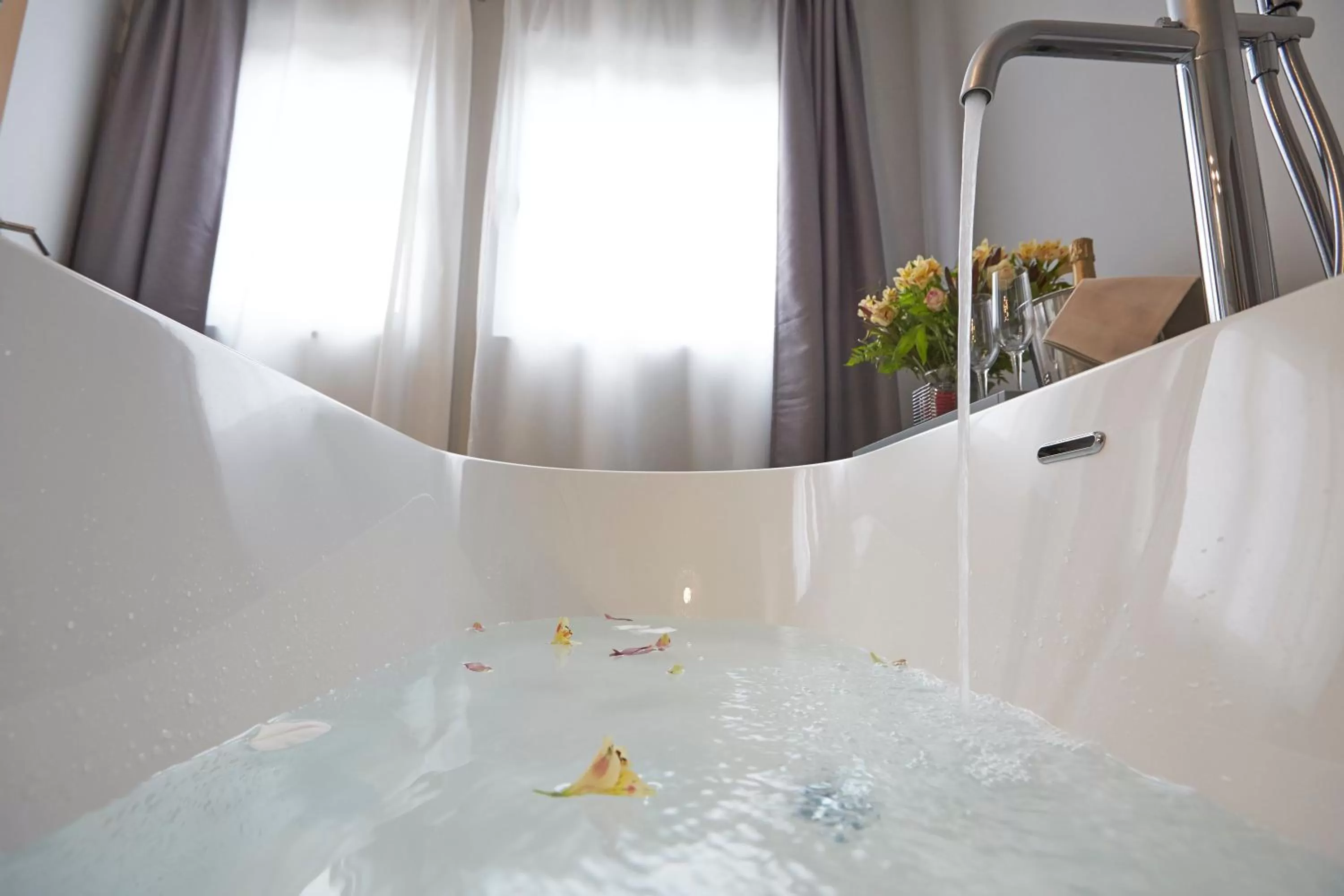 Hot Tub in Hotel Temse