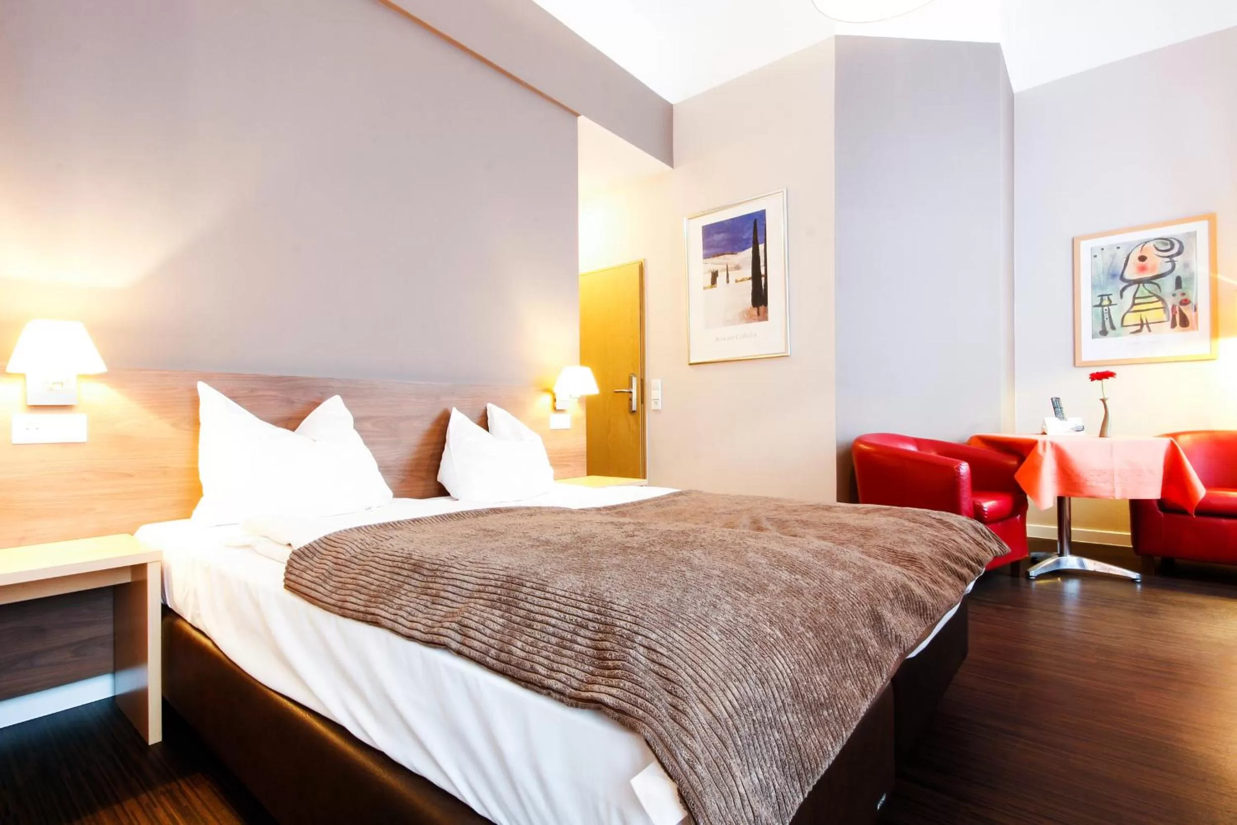 Photo of the whole room, Bed in Hotel am Tiergarten