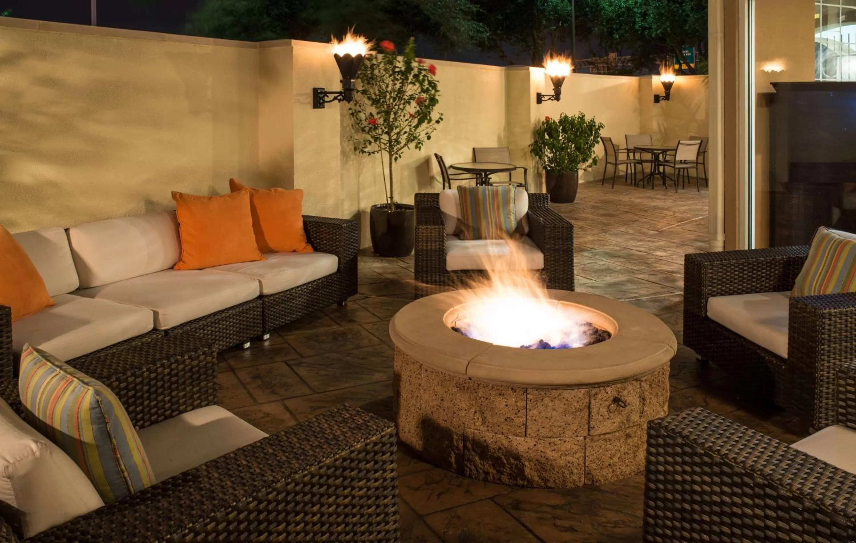 Property building, Seating Area in Hyatt House Houston/Energy Corridor