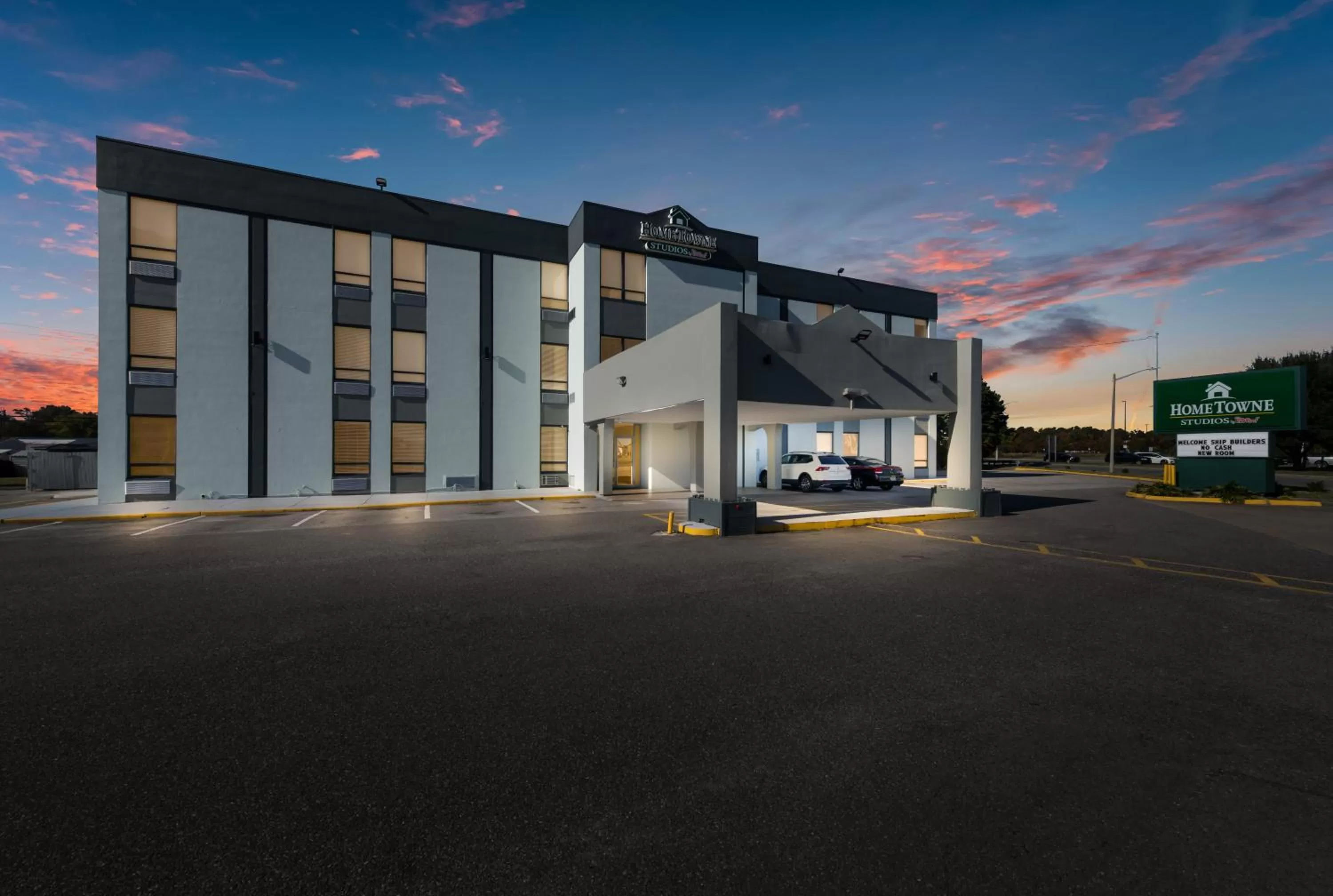 Property building in HomeTowne Studios by Red Roof Newport News - Hampton West