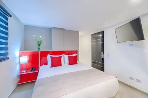 Bedroom, Bed in Hotel Blue 66