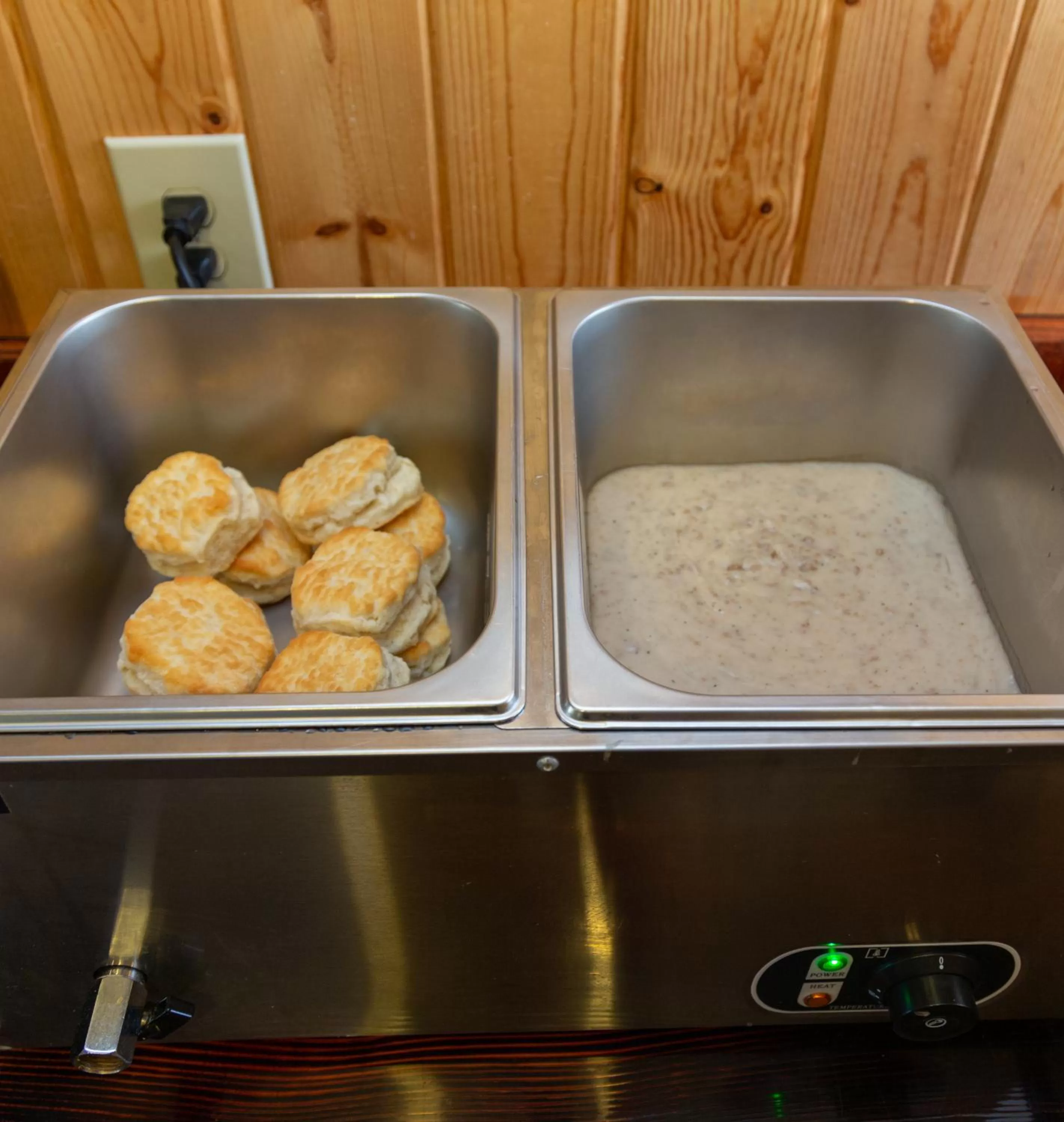 Breakfast in AbbyCreek Inn