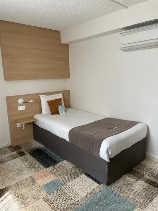 Single Room in Kyriad Le Mans Est Single Room in Kyriad Le Mans Est