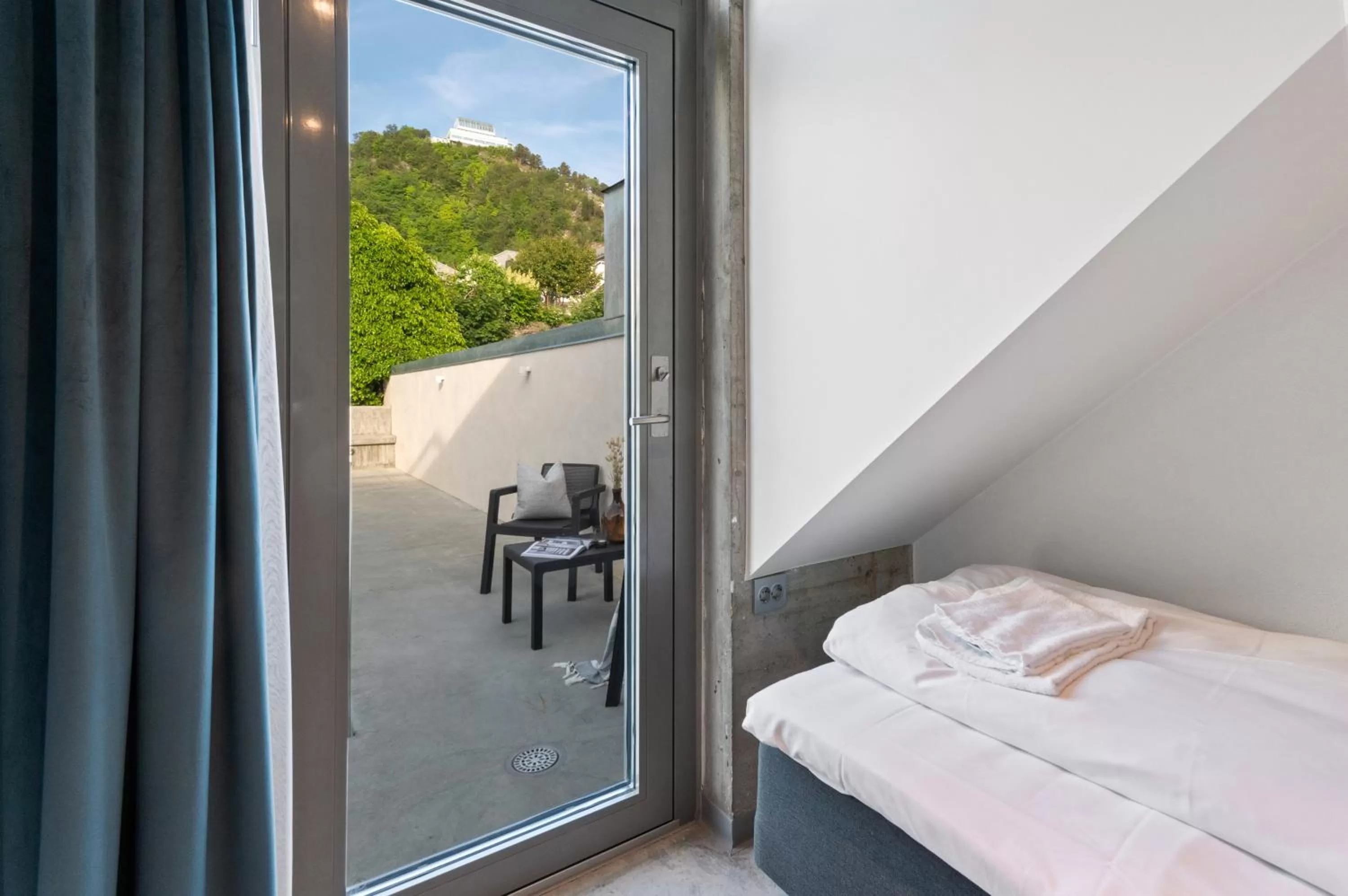 Bed in Aalesund City Apartment