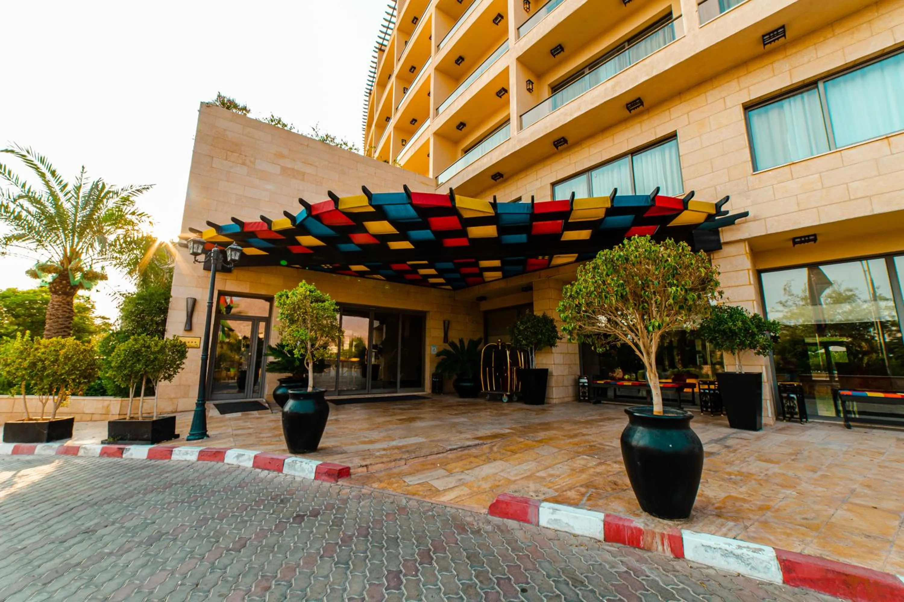 Facade/entrance in Oryx Hotel Aqaba