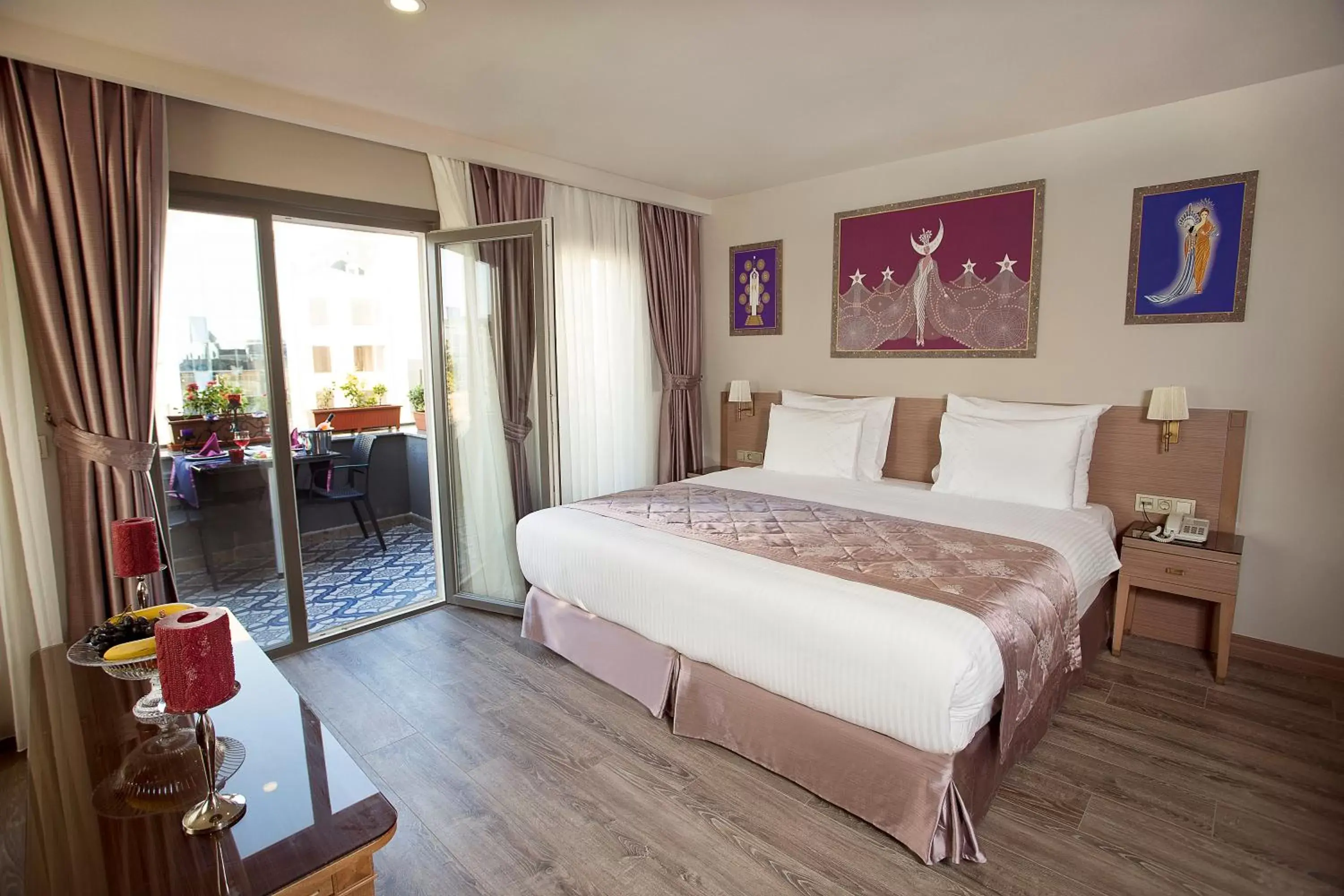 Suite in Taximist Hotel Suite in Taximist Hotel