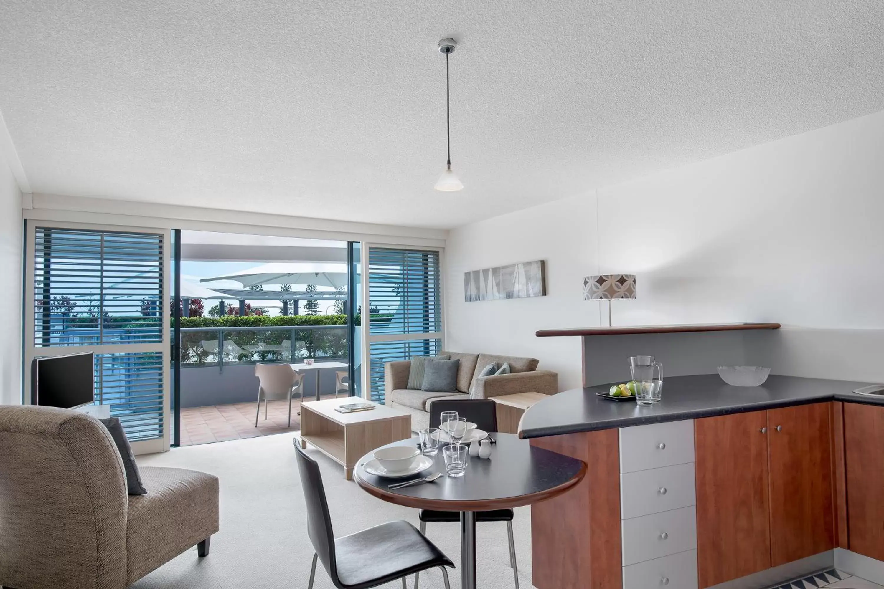 One Bedroom Apartment in Mantra Mooloolaba Beach One Bedroom Apartment in Mantra Mooloolaba Beach