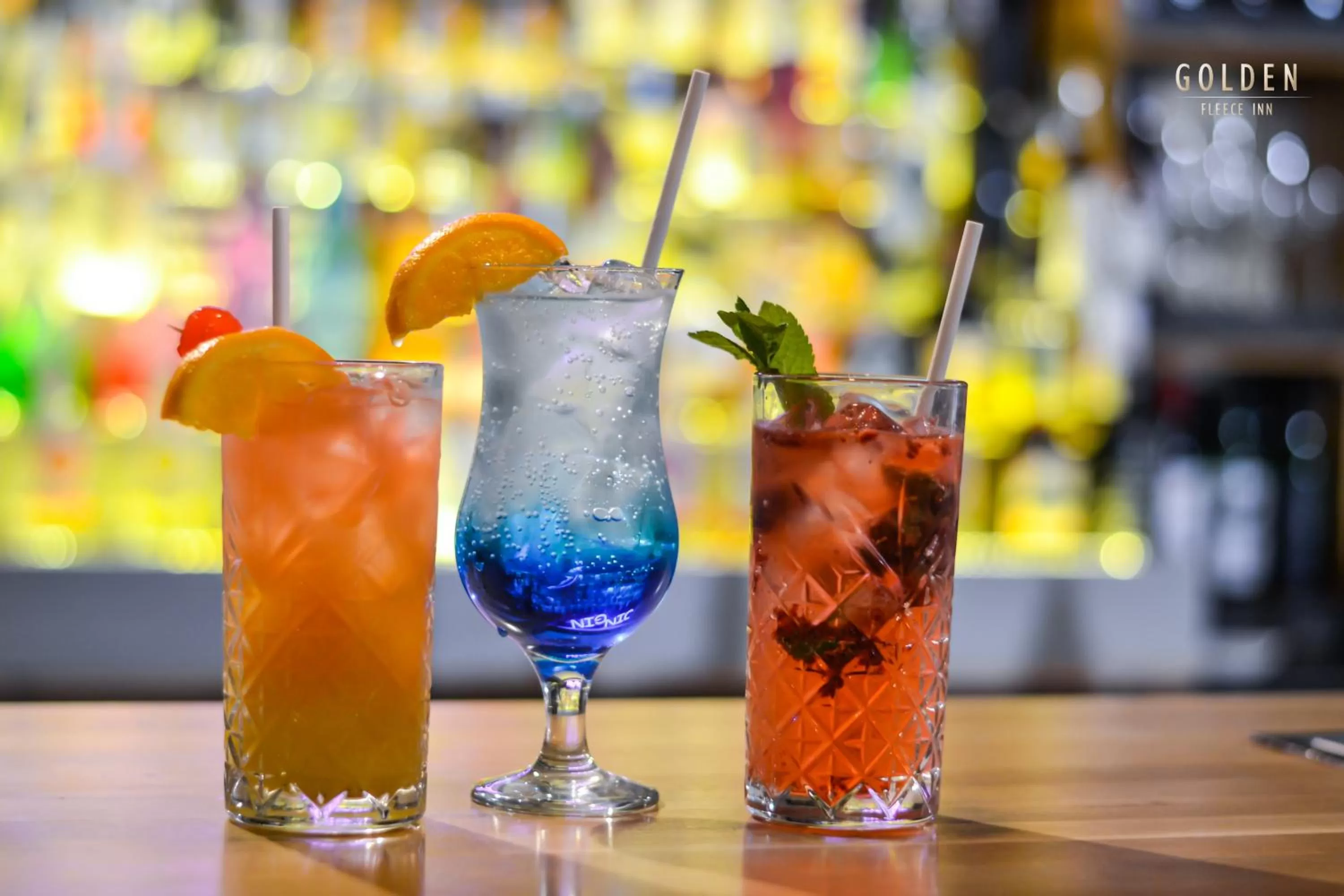 Alcoholic drinks in The Golden Fleece Inn