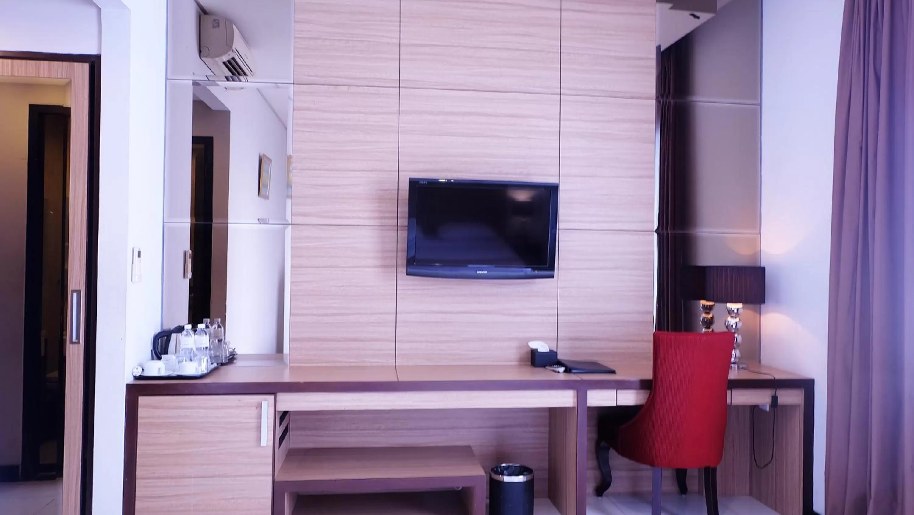 Dining area in Royal Hotel Bogor