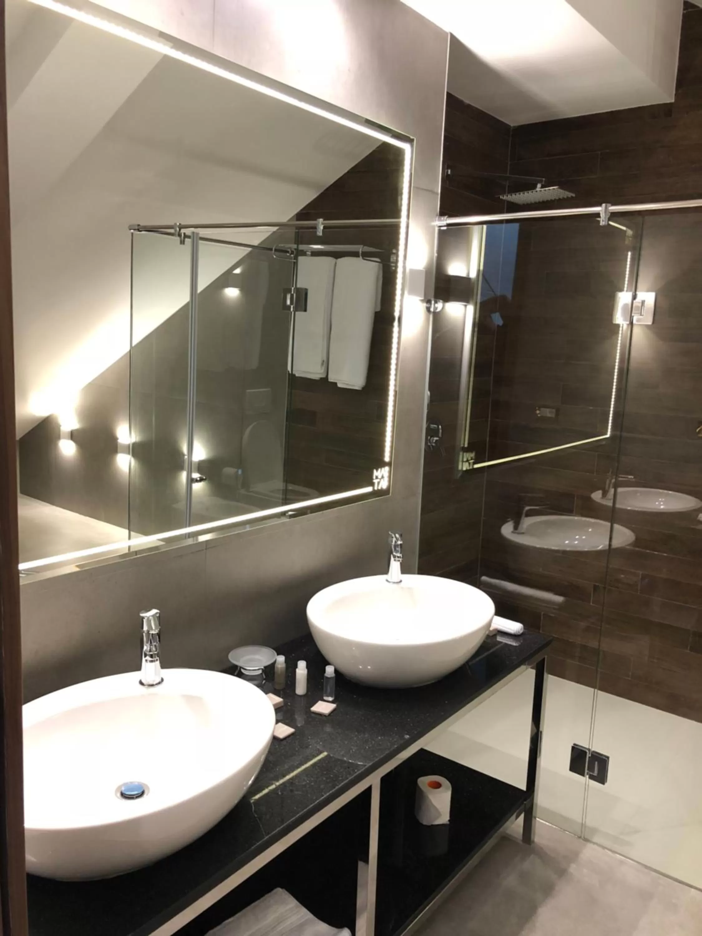 Bathroom in Mai Tai Resort