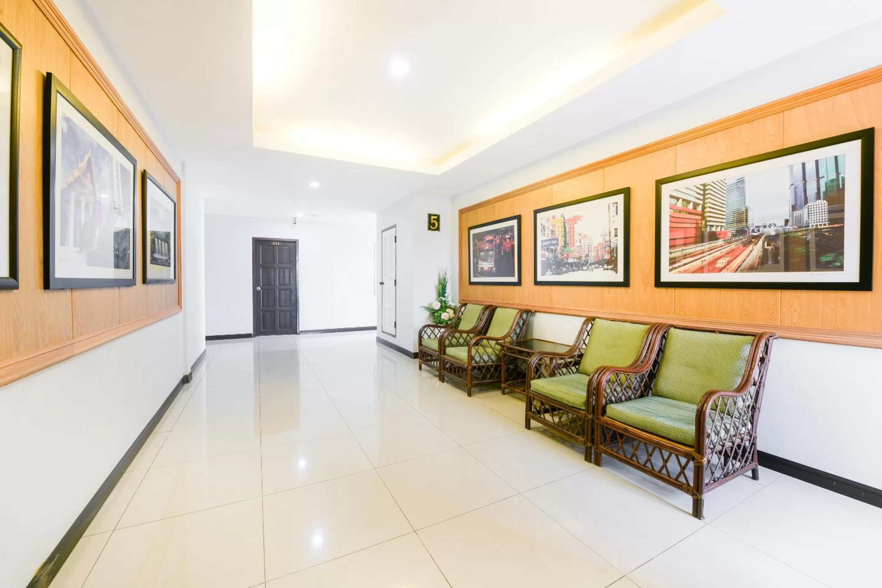 Lobby or reception, Lobby/Reception in Suppamitr Villa Hotel