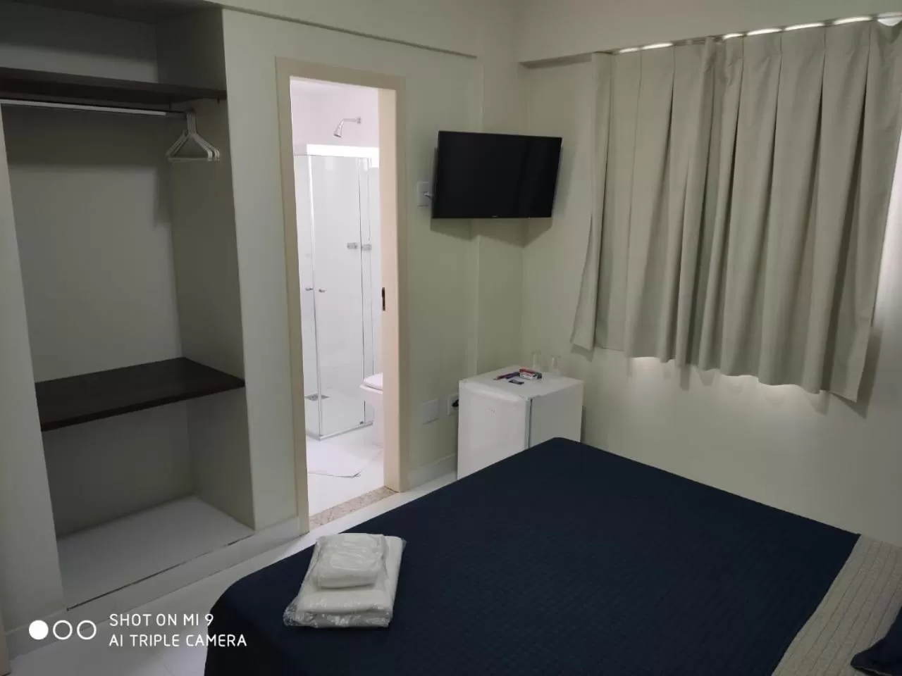 TV/Entertainment Center in Rametta Hotel