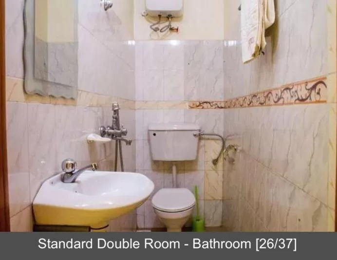 Bathroom in Palace Hotel