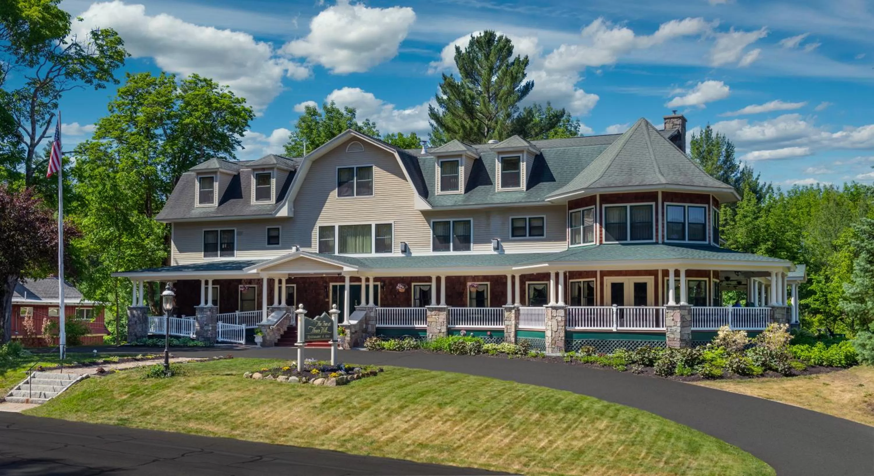 Property building in The Inn at Thorn Hill