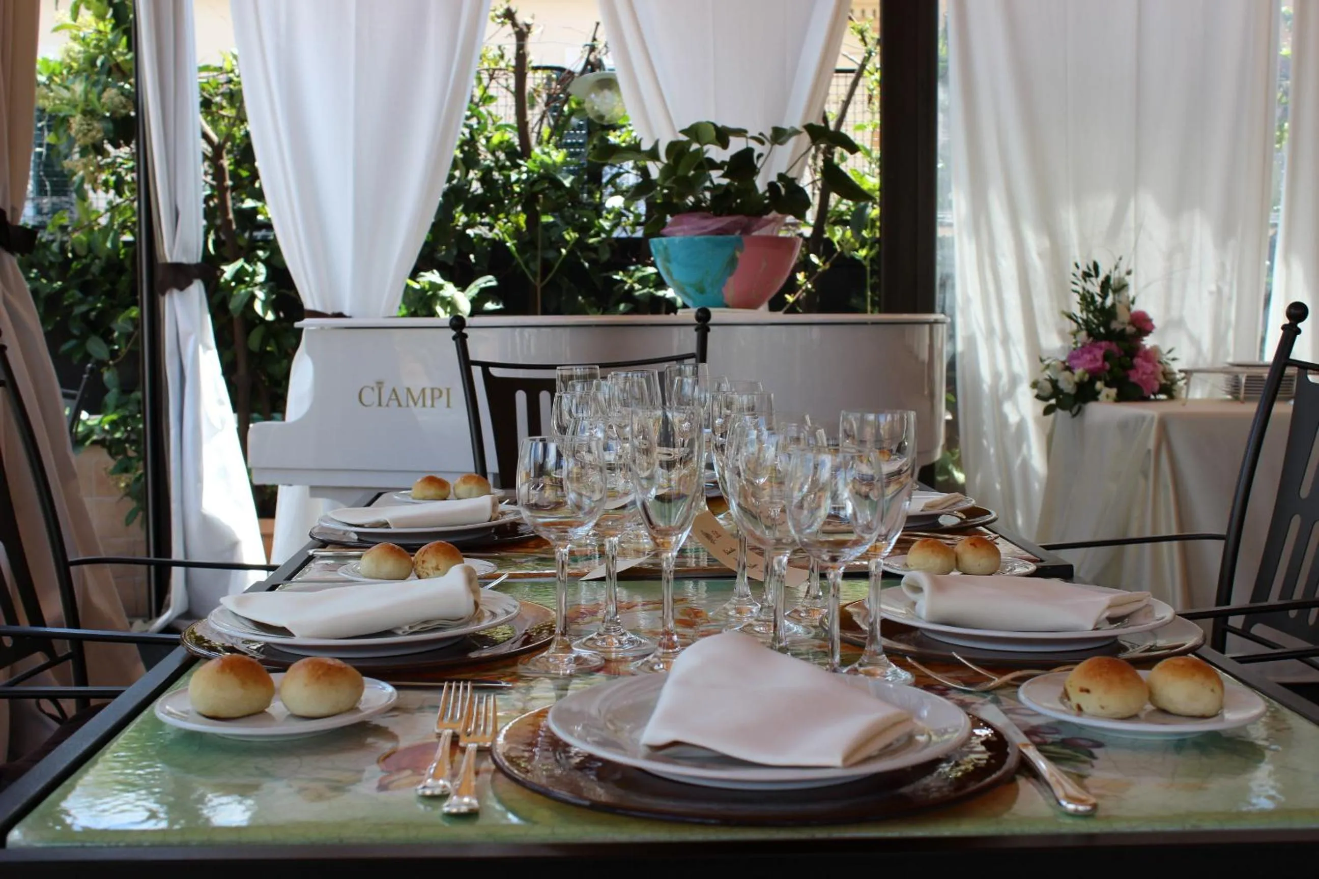 Restaurant/places to eat in Hotel dei Consoli Vaticano