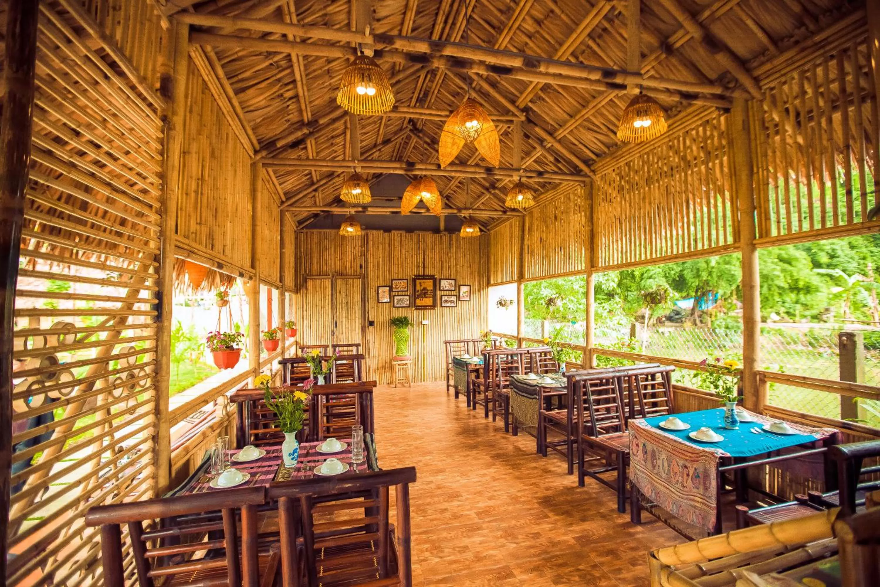 Restaurant/places to eat in Tam Coc Rice Fields Resort