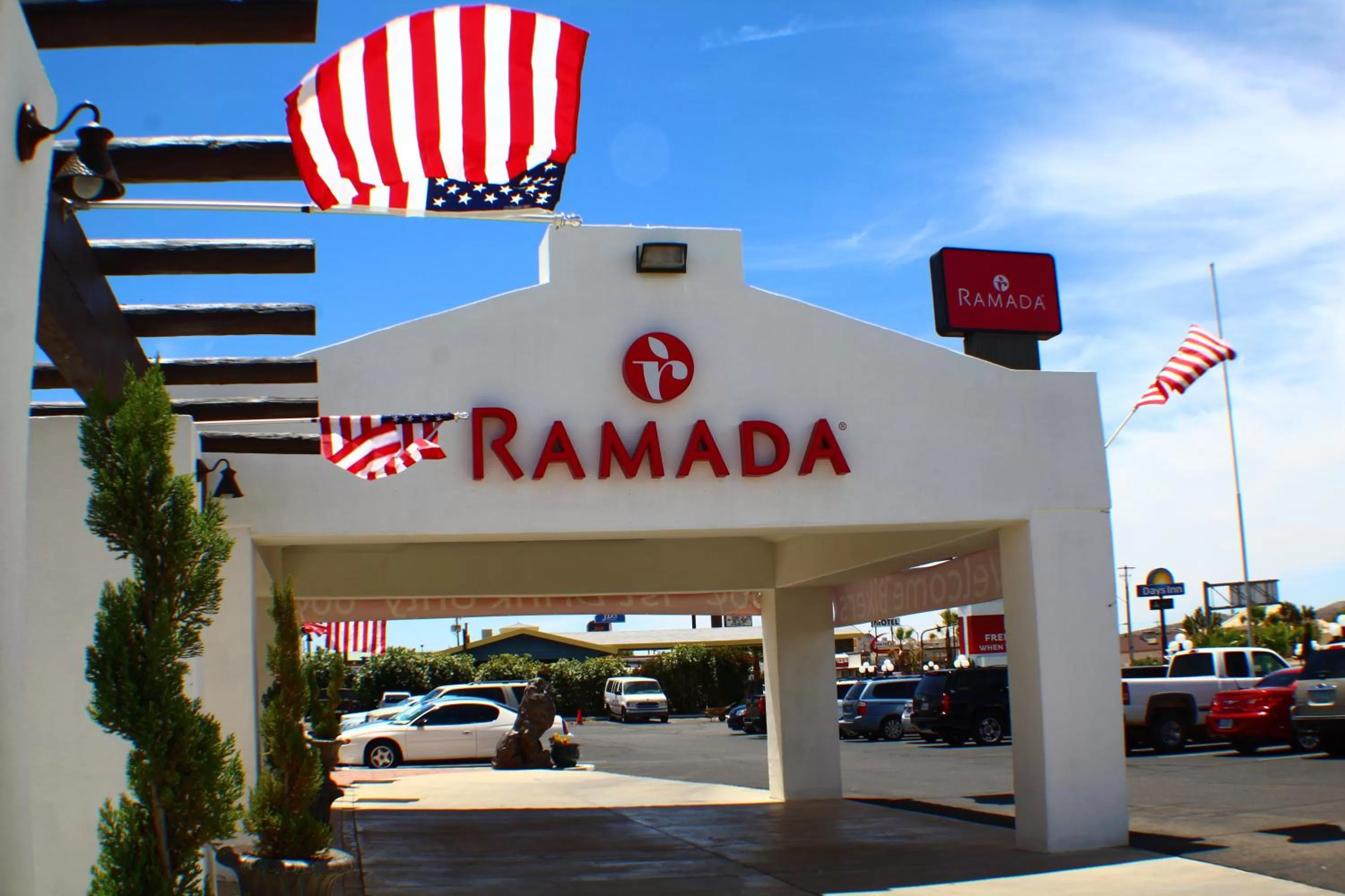 Facade/entrance in Ramada by Wyndham Kingman