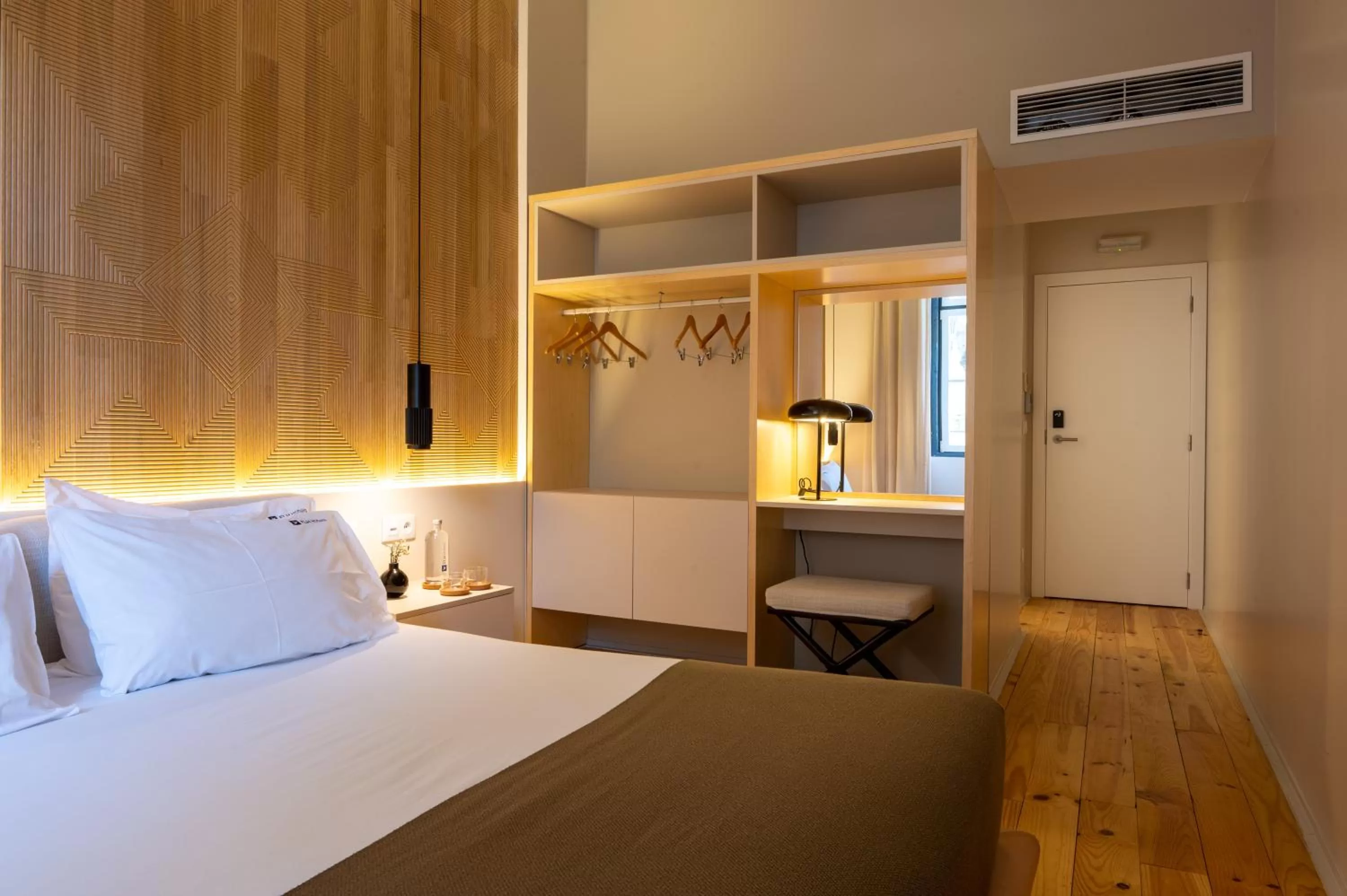 Bedroom, Bed in Tempo FLH Hotels Lisboa