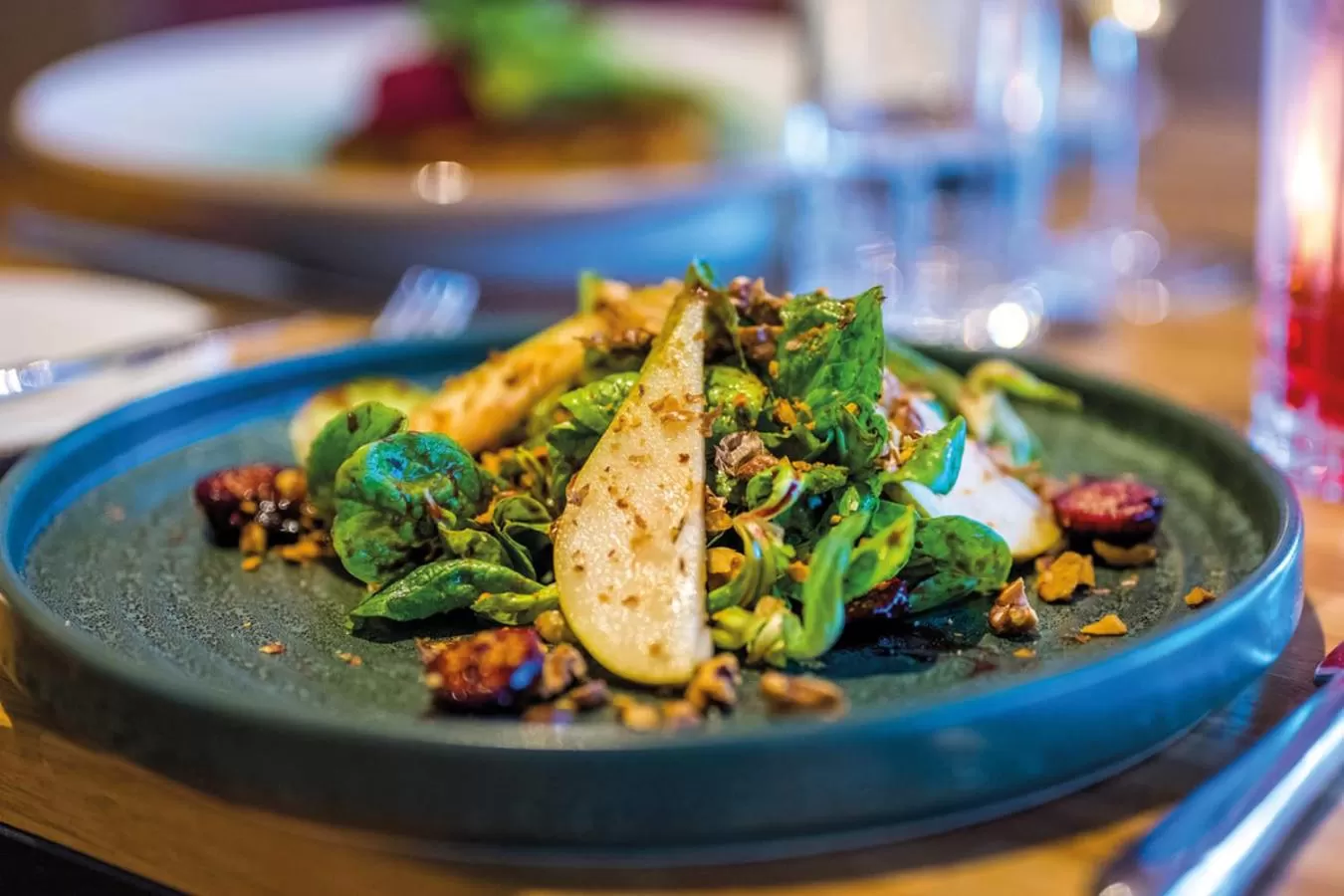 Restaurant/places to eat in Diehls Hotel