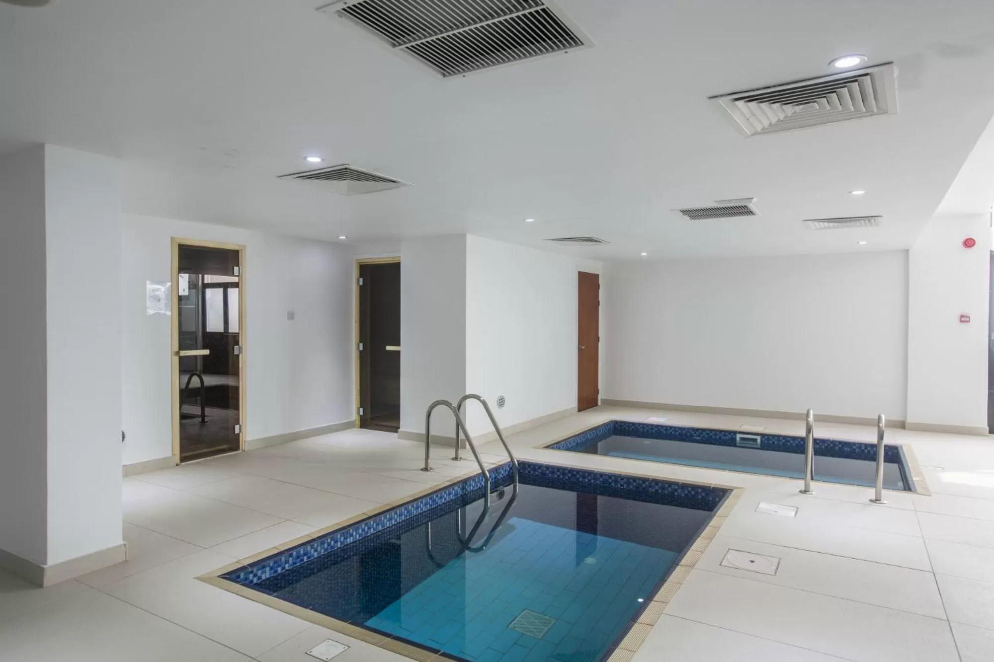 Swimming pool in Nelia Sea Breeze