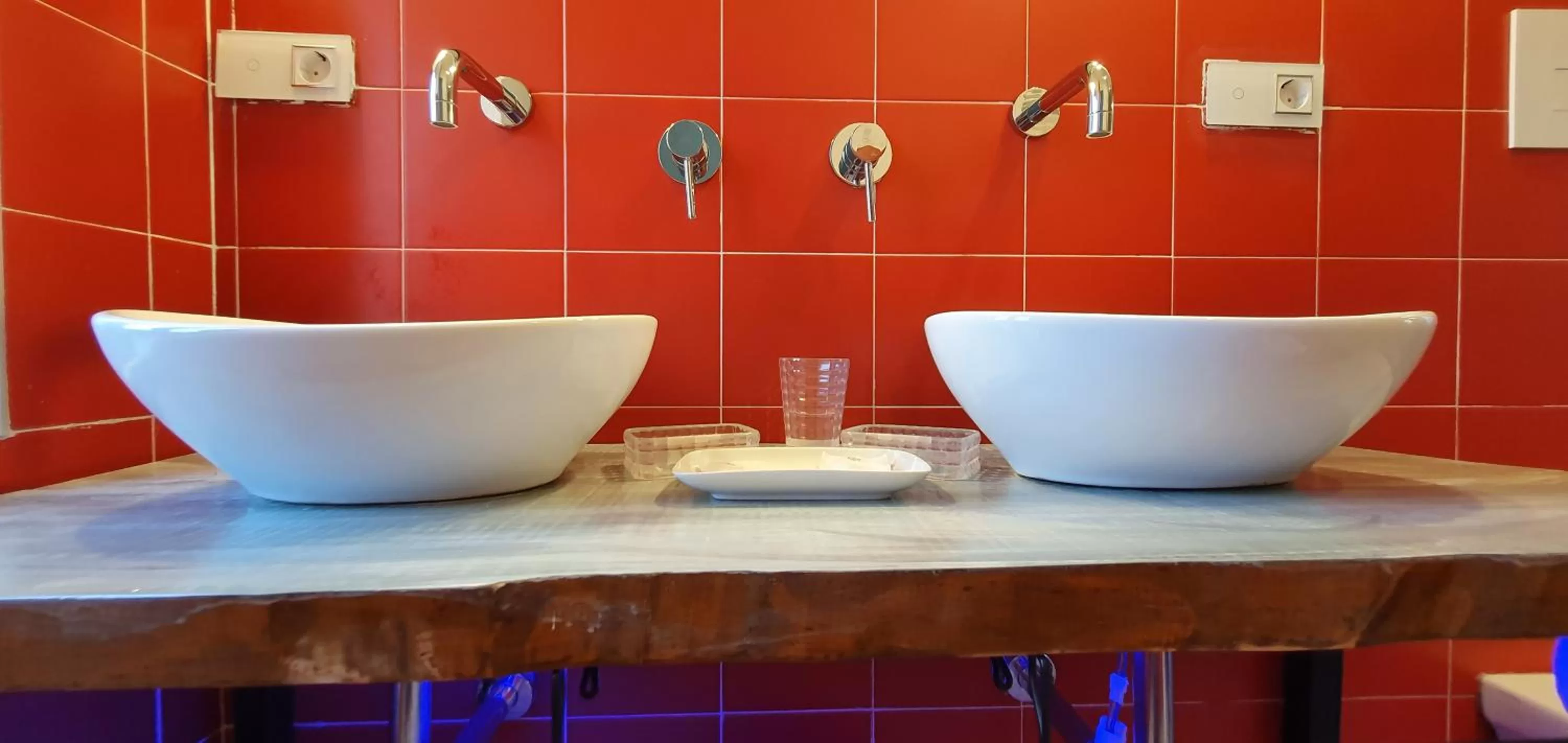 Bathroom in The Spanish Palace, Suites, Rooms, Apartments & Terraces