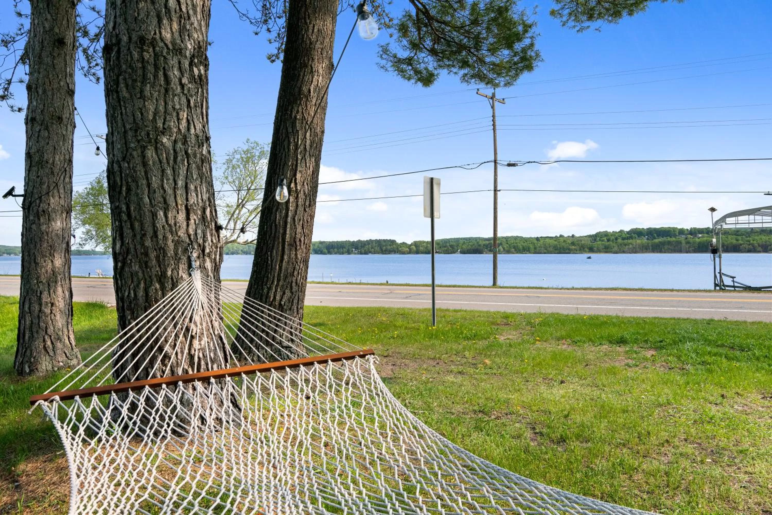 Lake view in South Arm Retreats